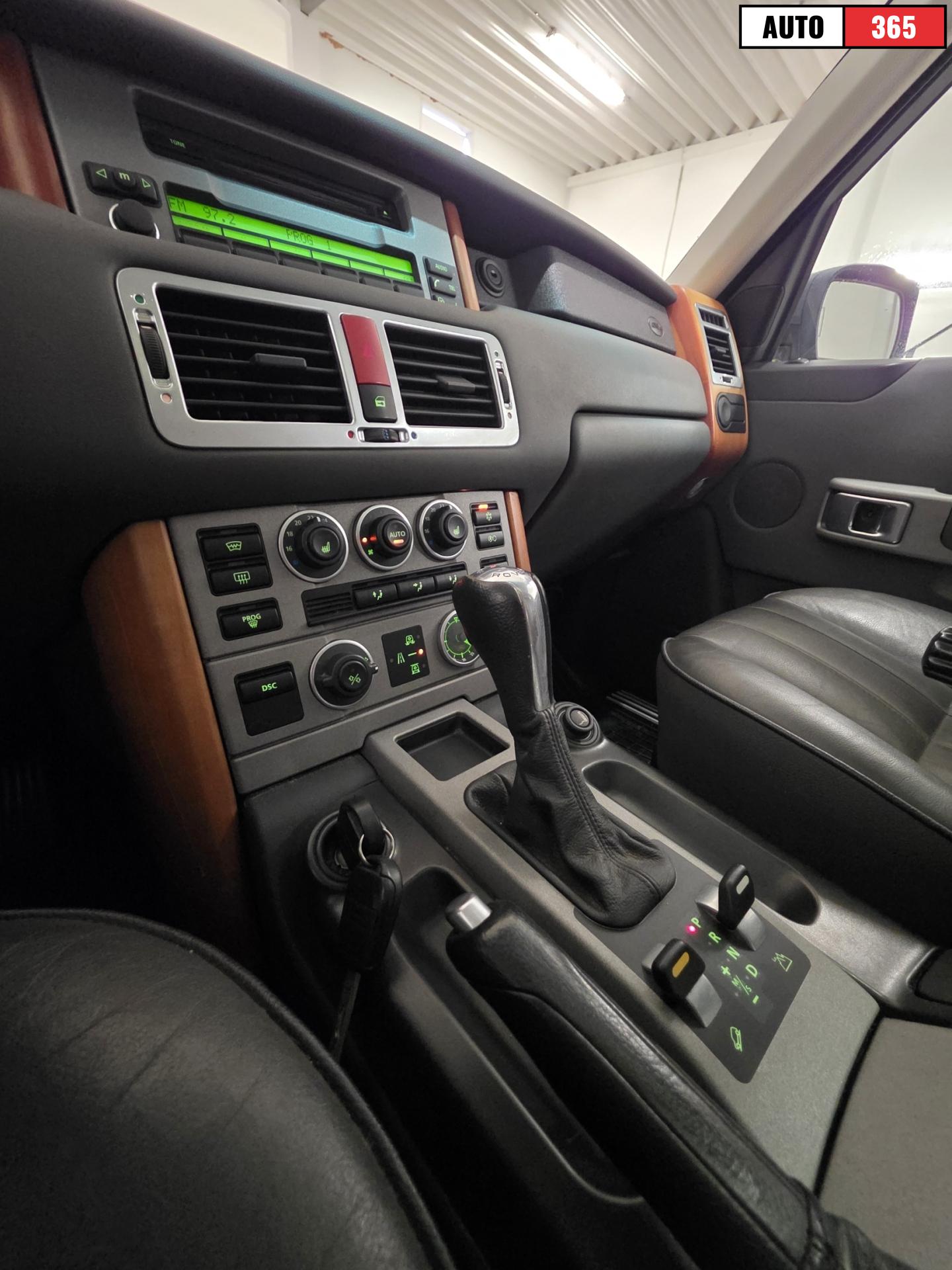 Land Rover Range Rover - Image 16