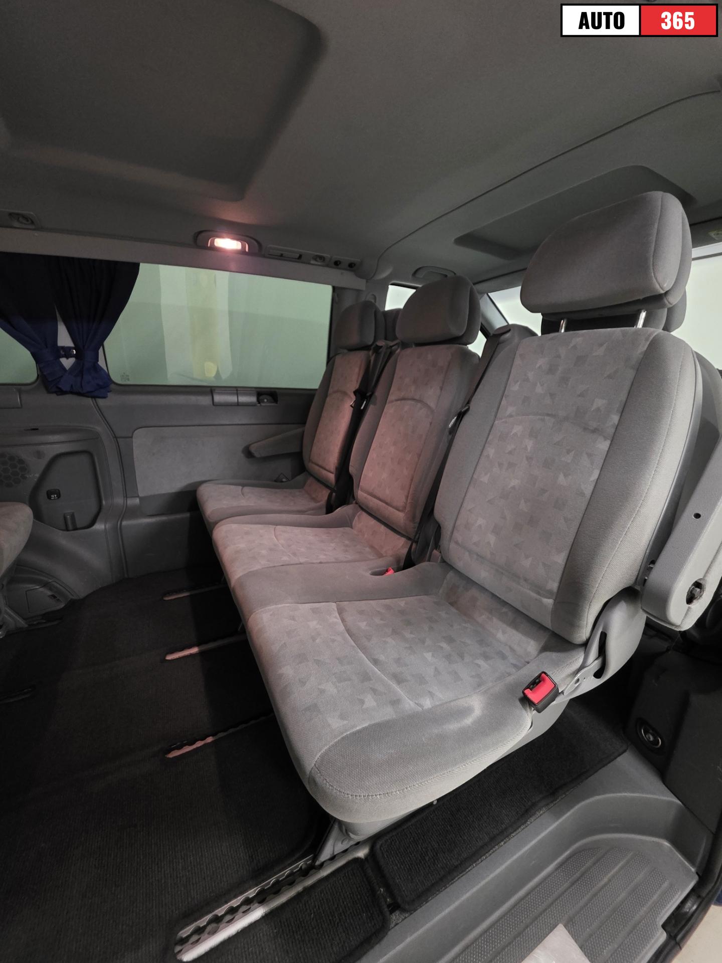 Mercedes-Benz Viano - Image 10