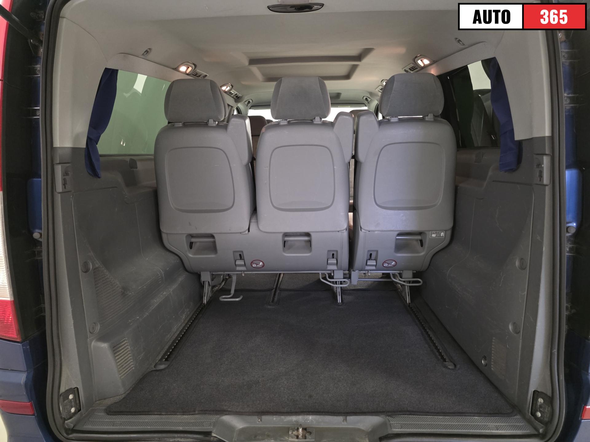 Mercedes-Benz Viano - Image 11