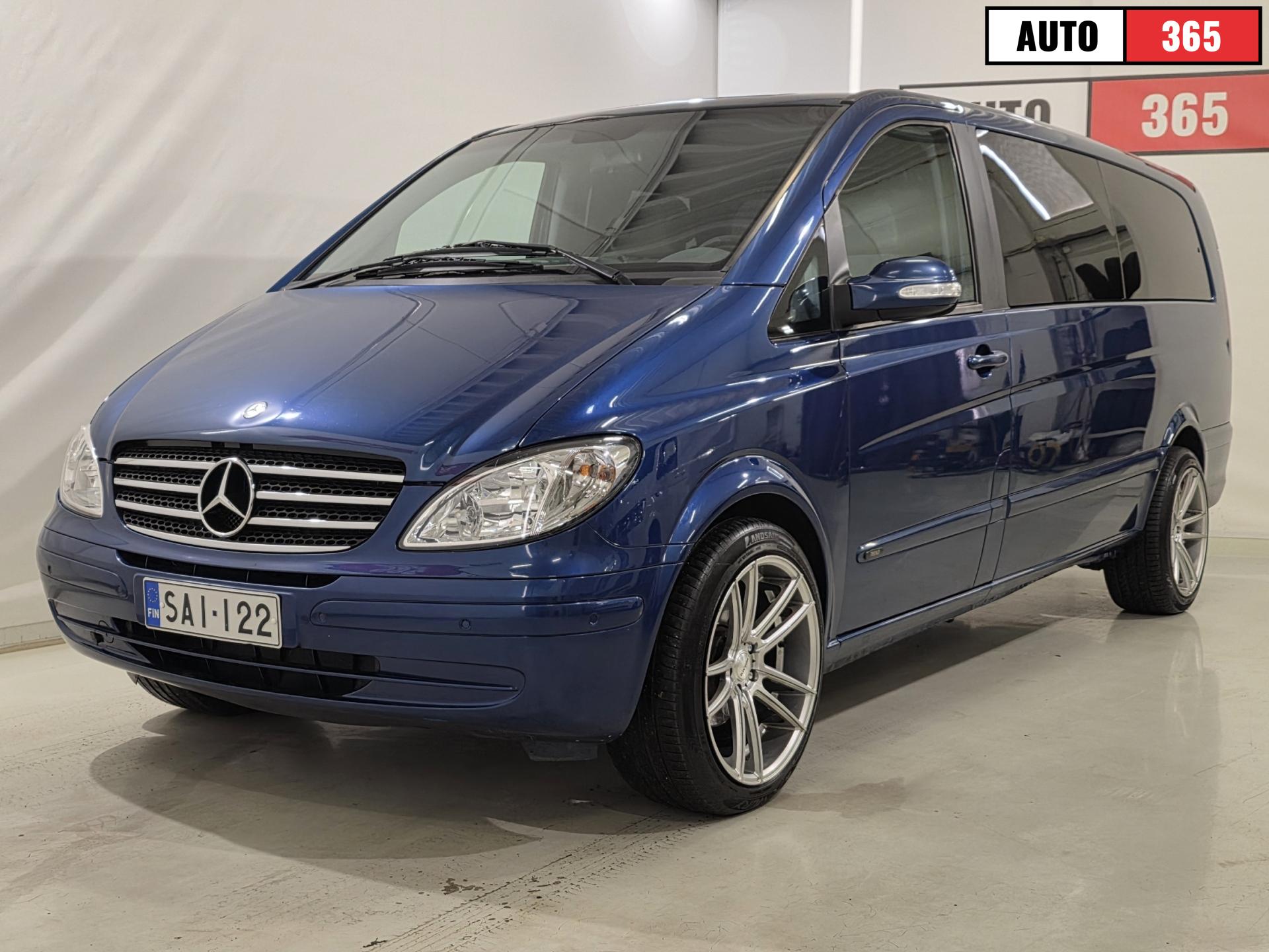 Mercedes-Benz Viano - Image 25