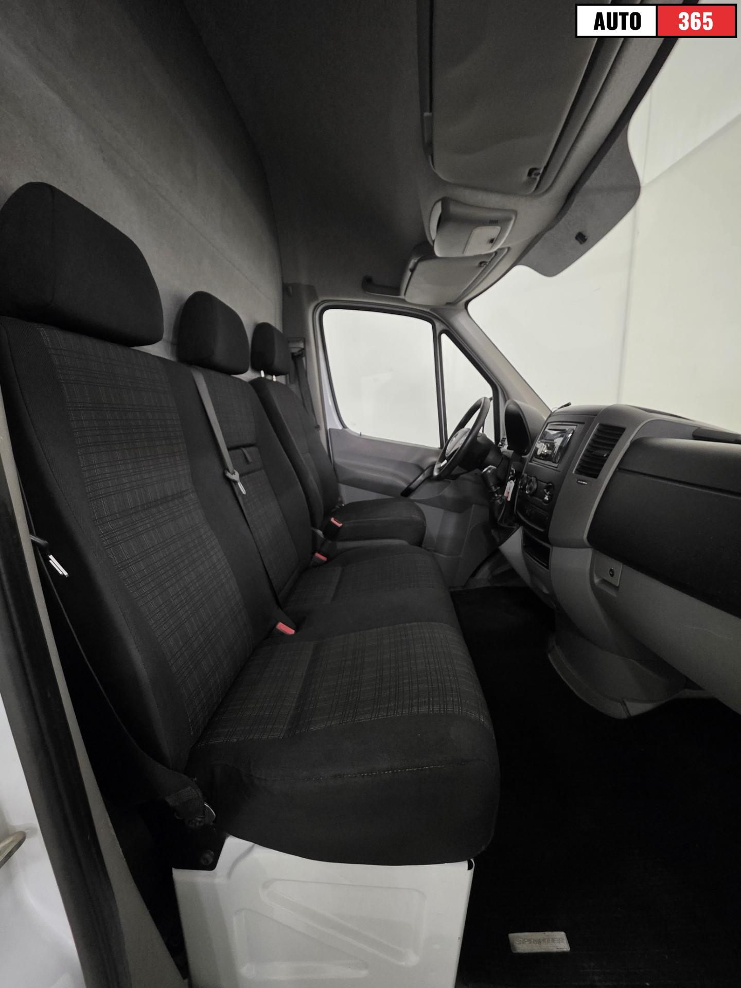 Mercedes-Benz Sprinter - Image 6