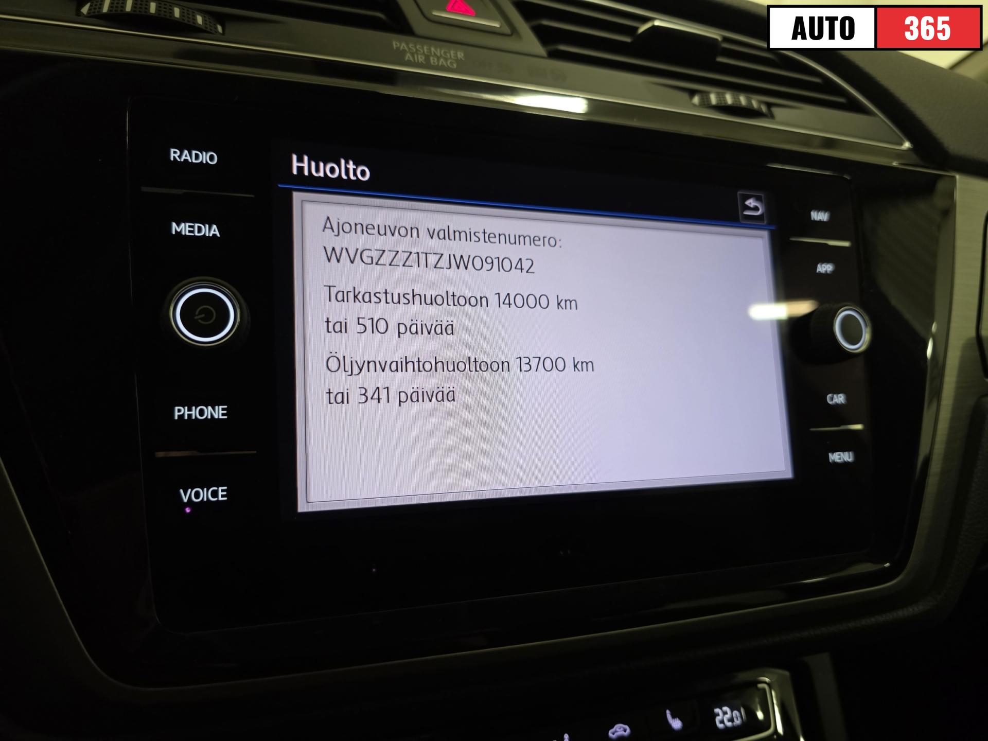 Volkswagen Touran - Image 32