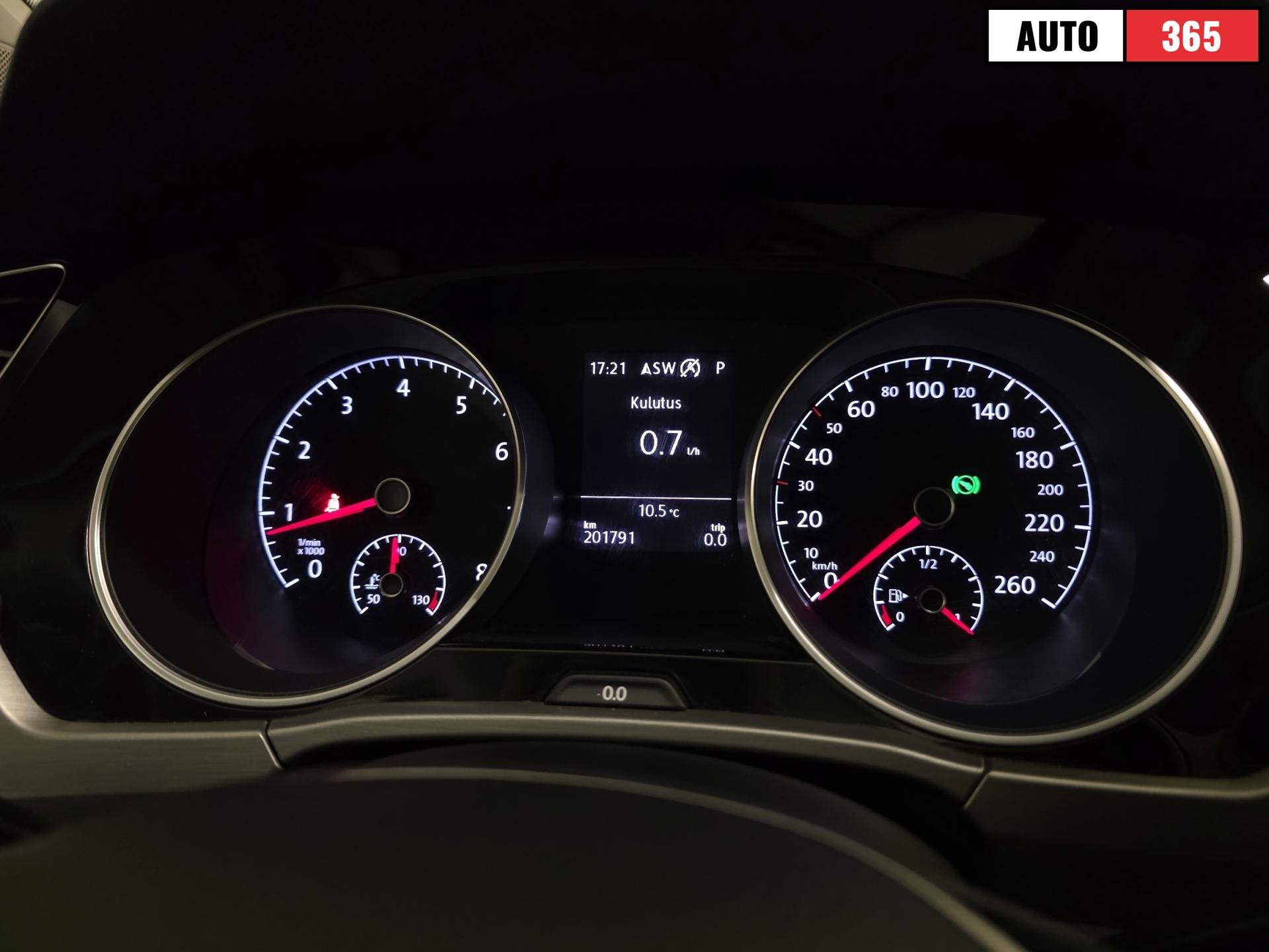 Volkswagen Touran - Image 14