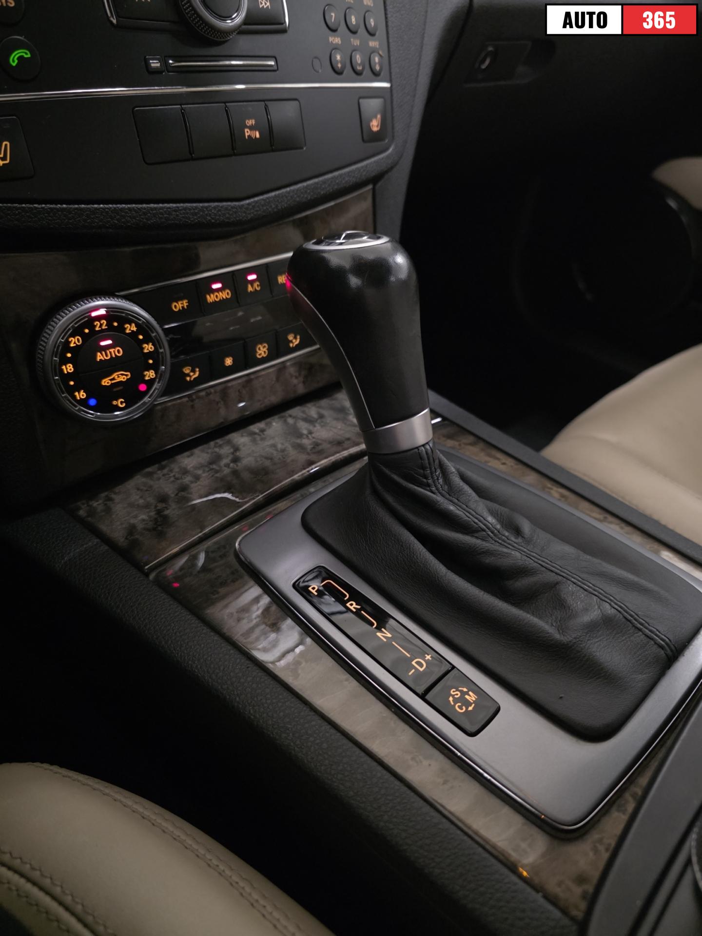 Mercedes-Benz C 63 AMG - Image 19