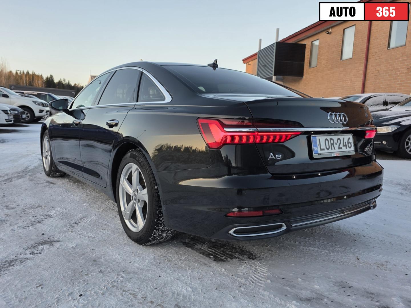 Audi A6 - Image 2