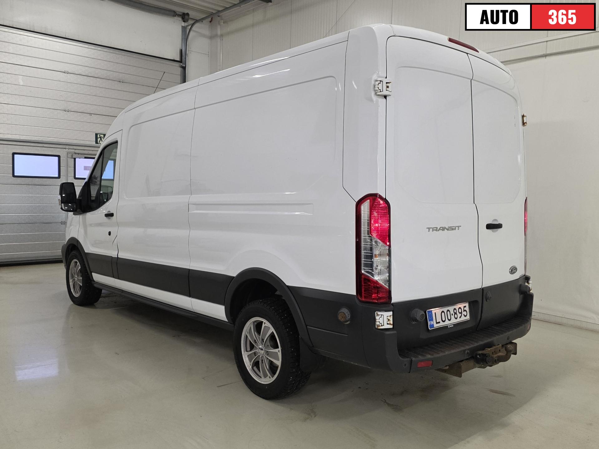 Ford Transit - Image 2