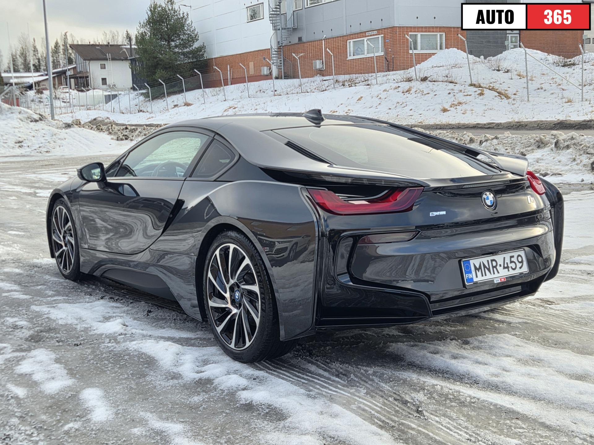 BMW I8 - Image 5