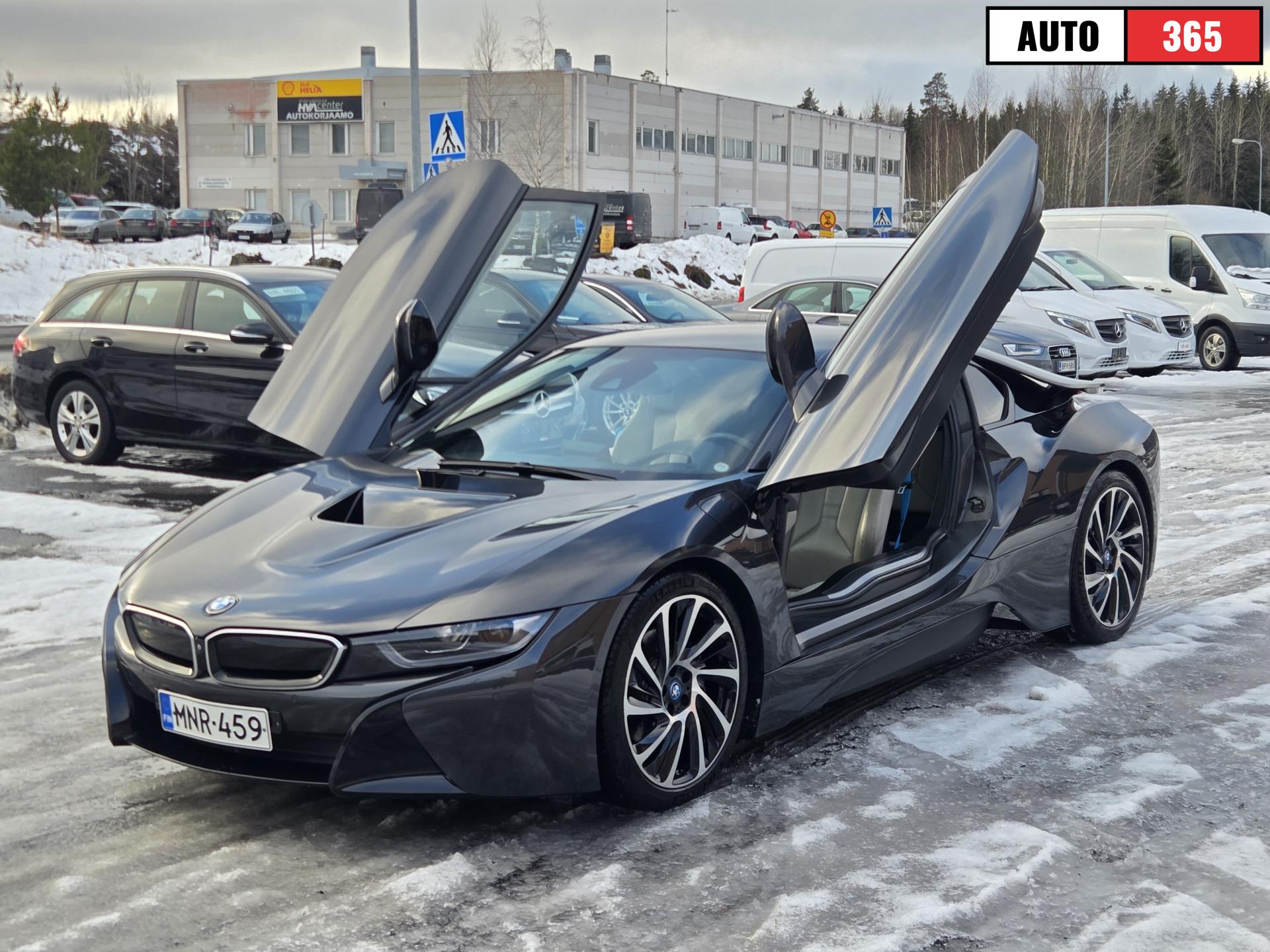 BMW I8 - Image 6