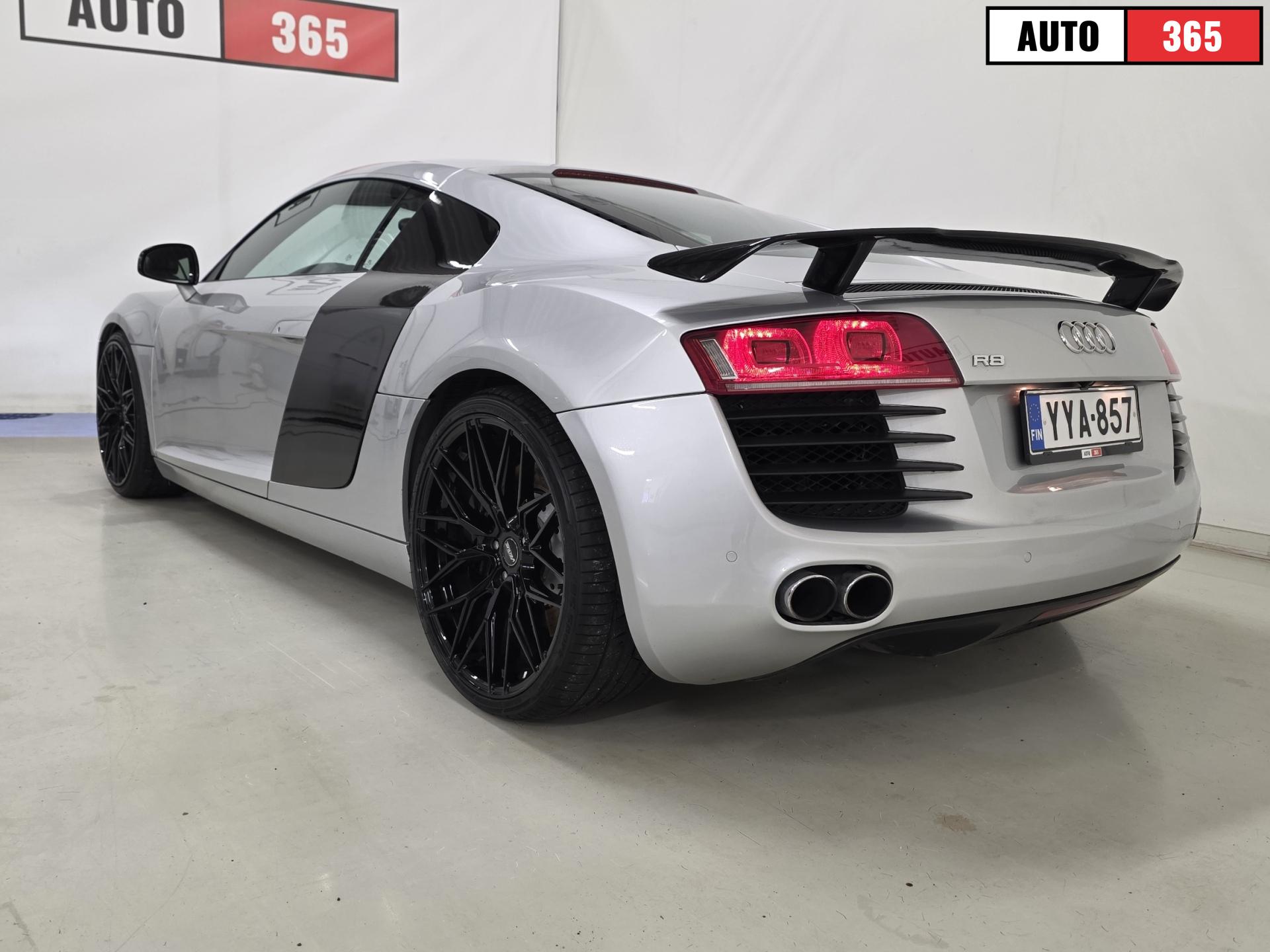 Audi R8 - Image 4