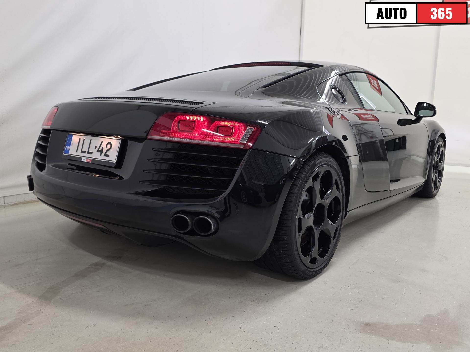 Audi R8 - Image 5