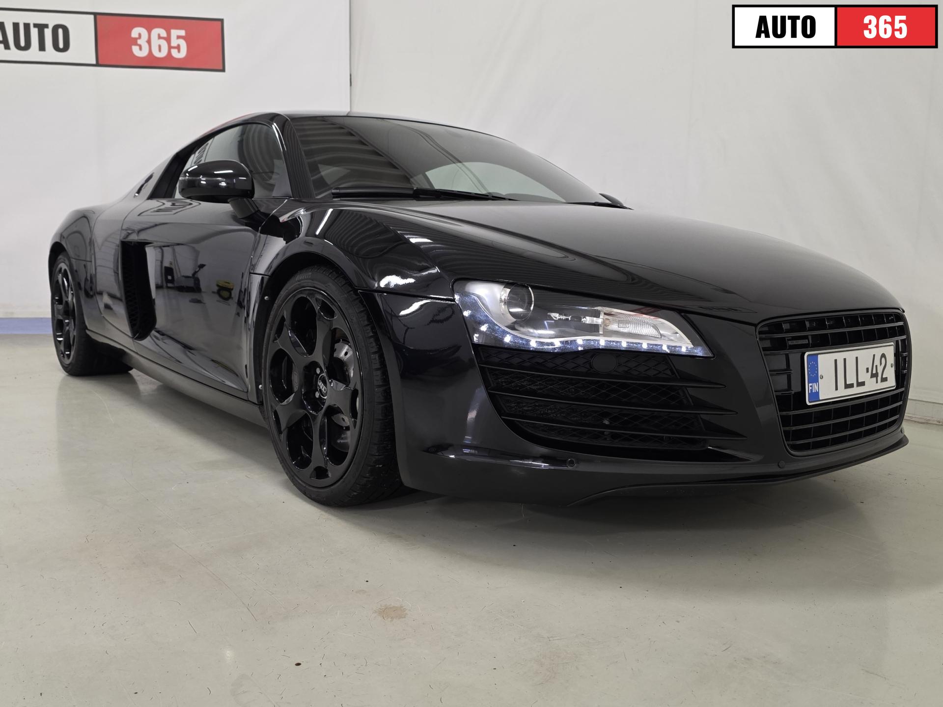 Audi R8 - Image 6
