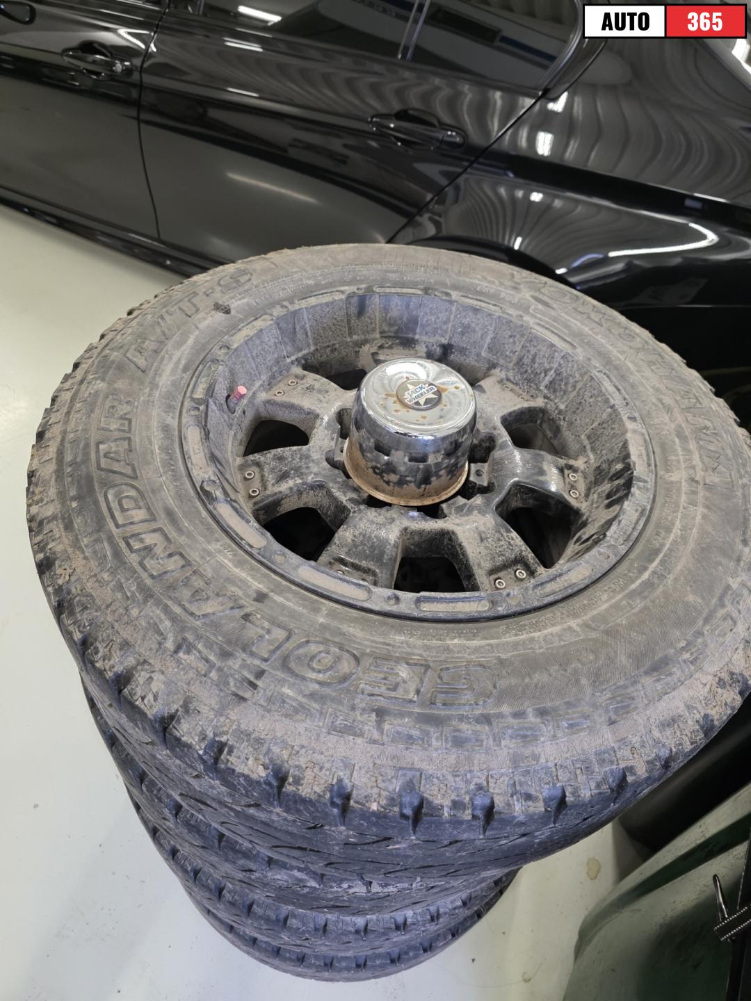 Chevrolet Chevy Van - Image 5