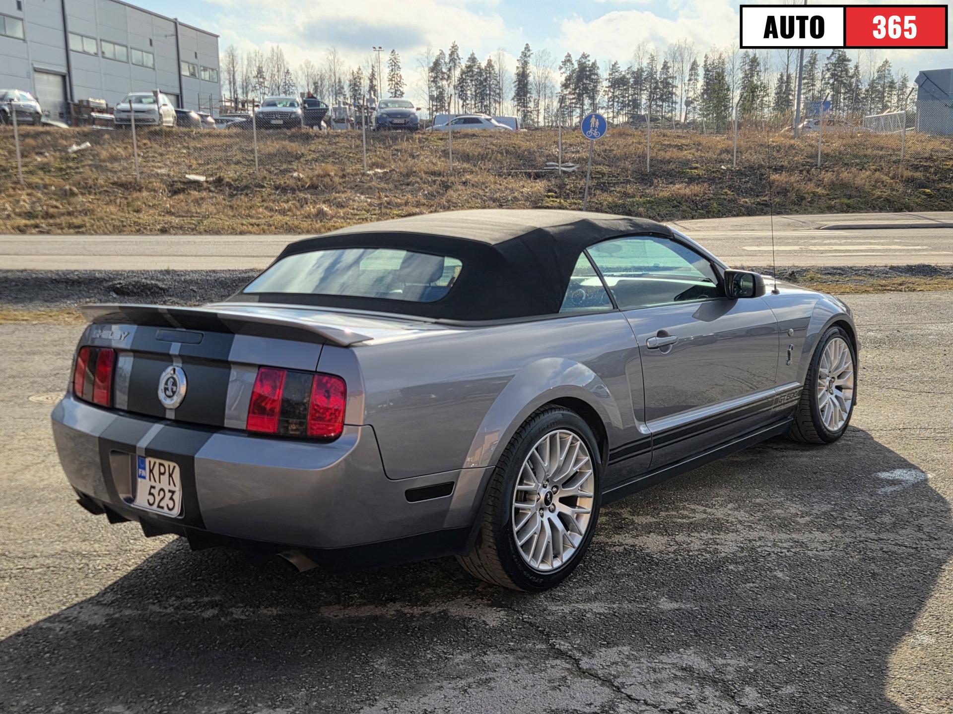 Ford Mustang - Image 7