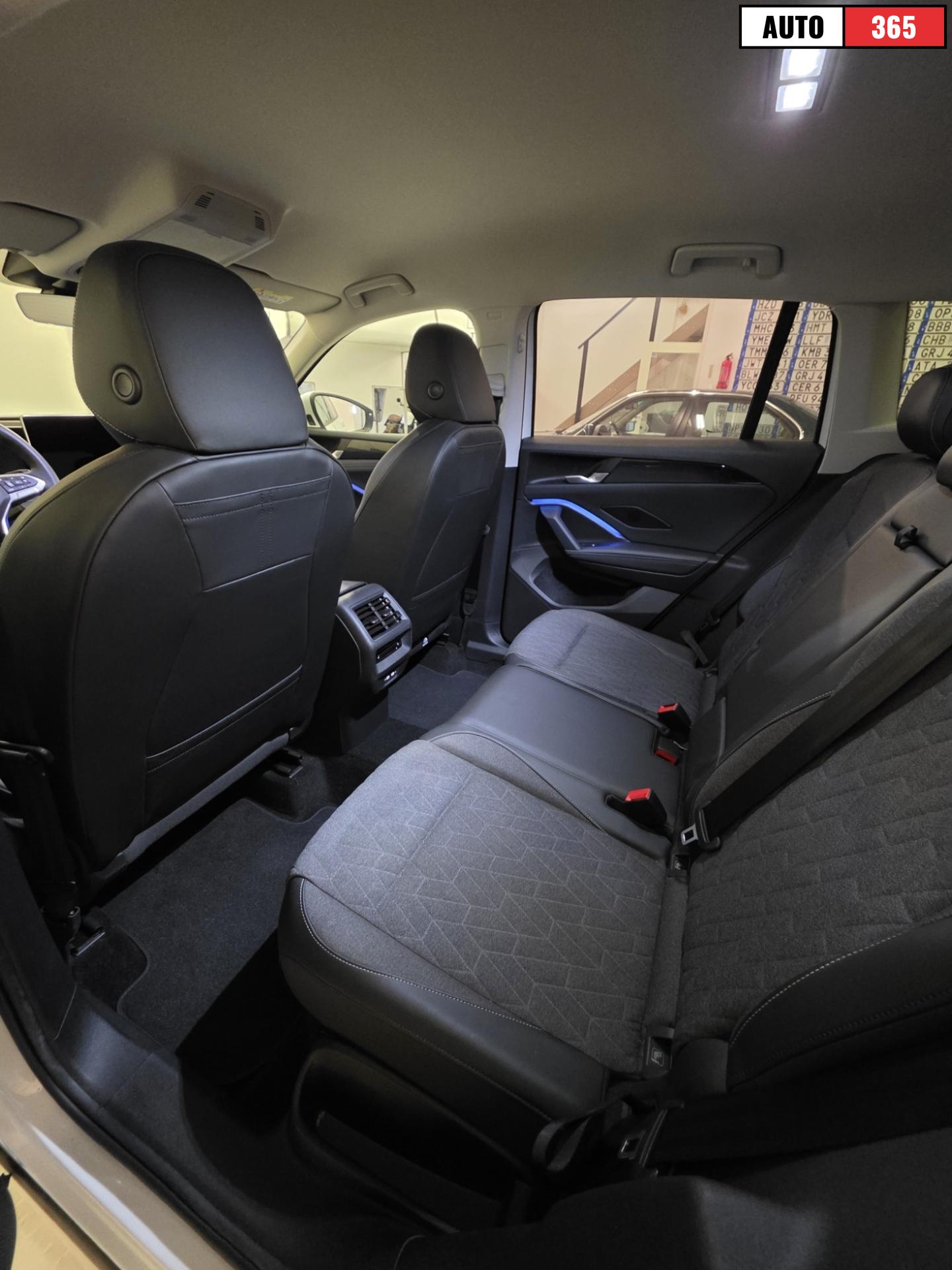 Volkswagen Tiguan - Image 9