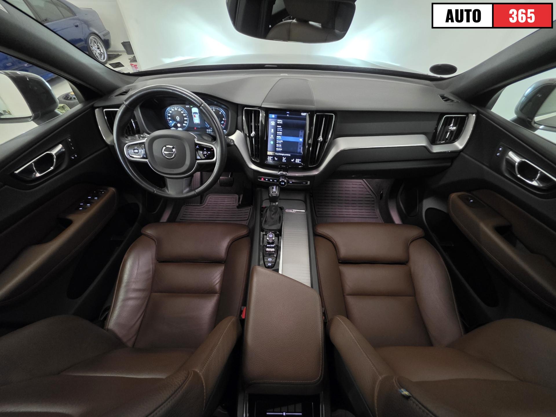 Volvo XC60 - Image 6