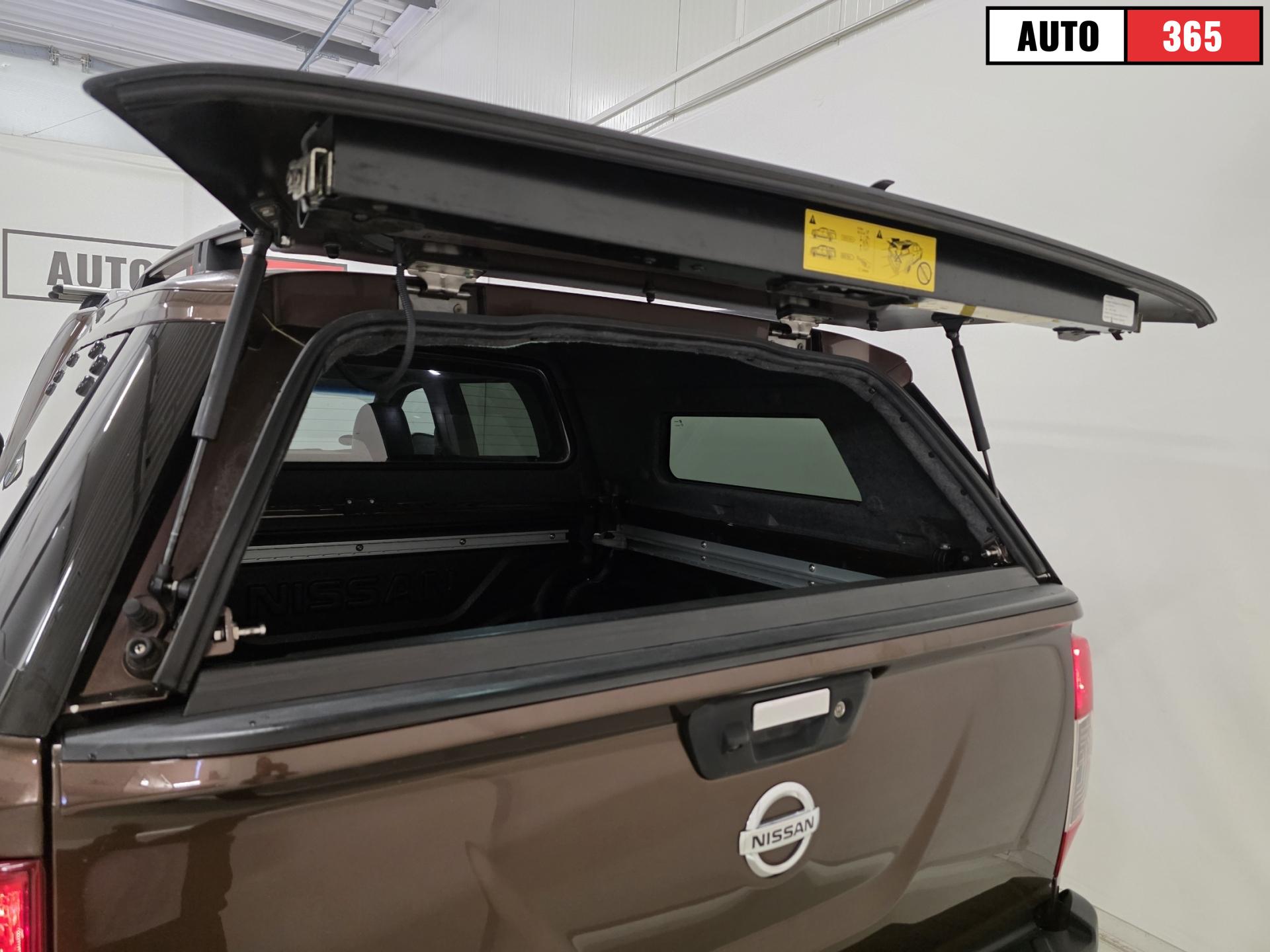 Nissan Navara - Image 13