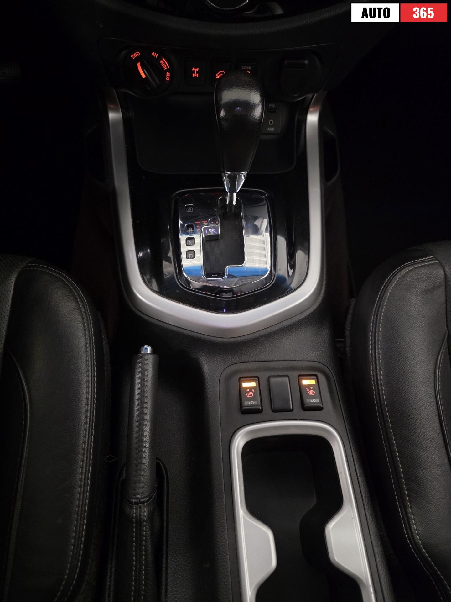 Nissan Navara - Image 17