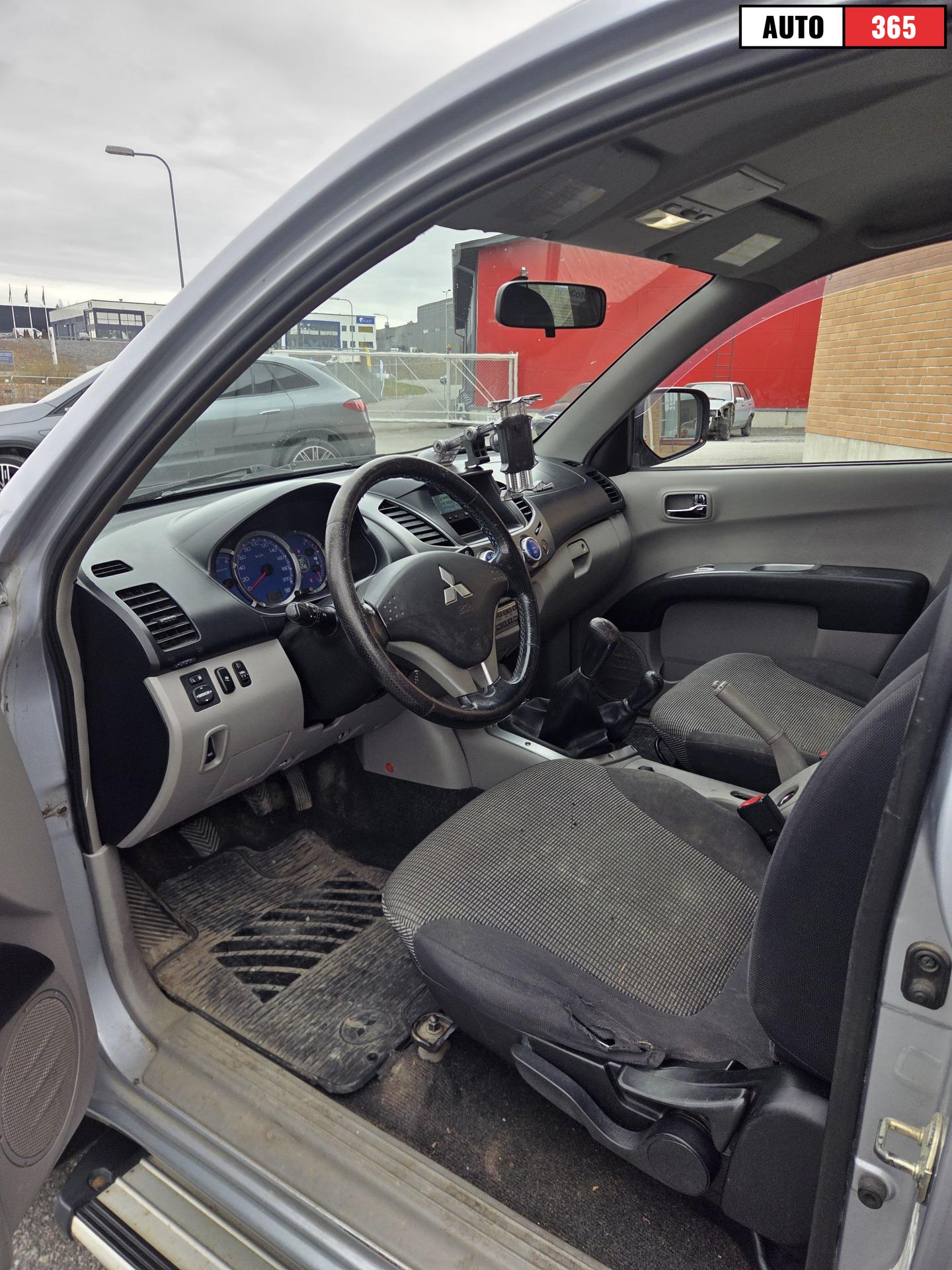 Mitsubishi L200 - Image 6