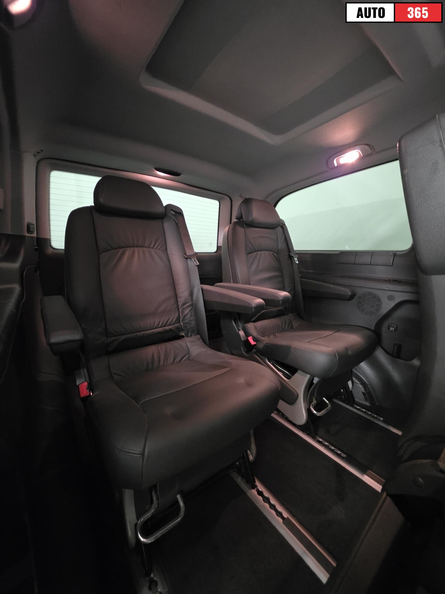 Mercedes-Benz Viano - Image 9