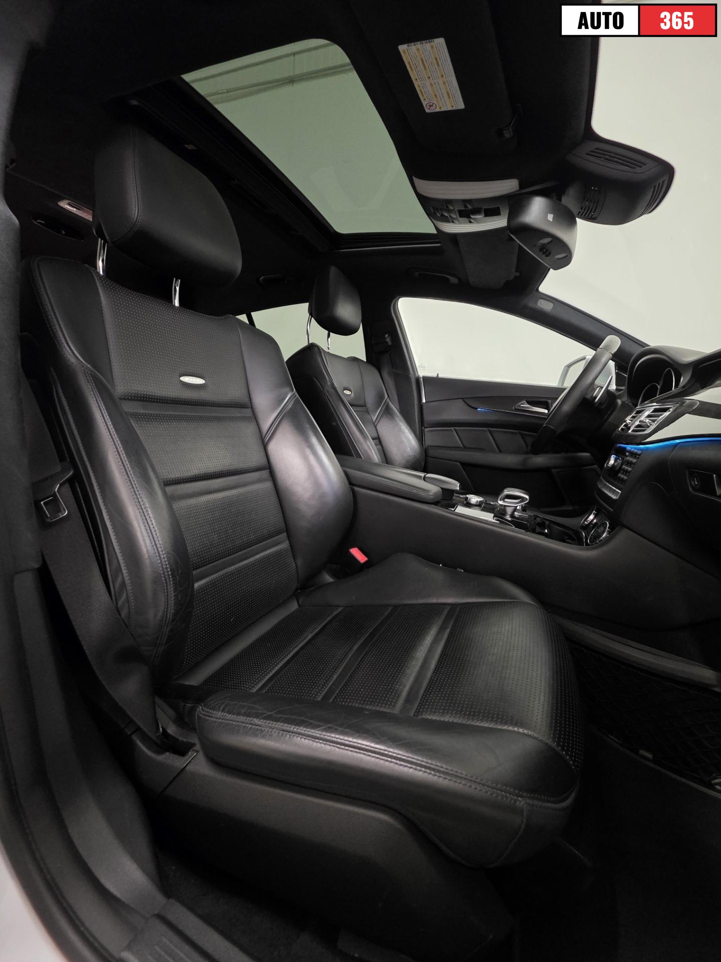 Mercedes-Benz CLS 63 AMG - Image 7