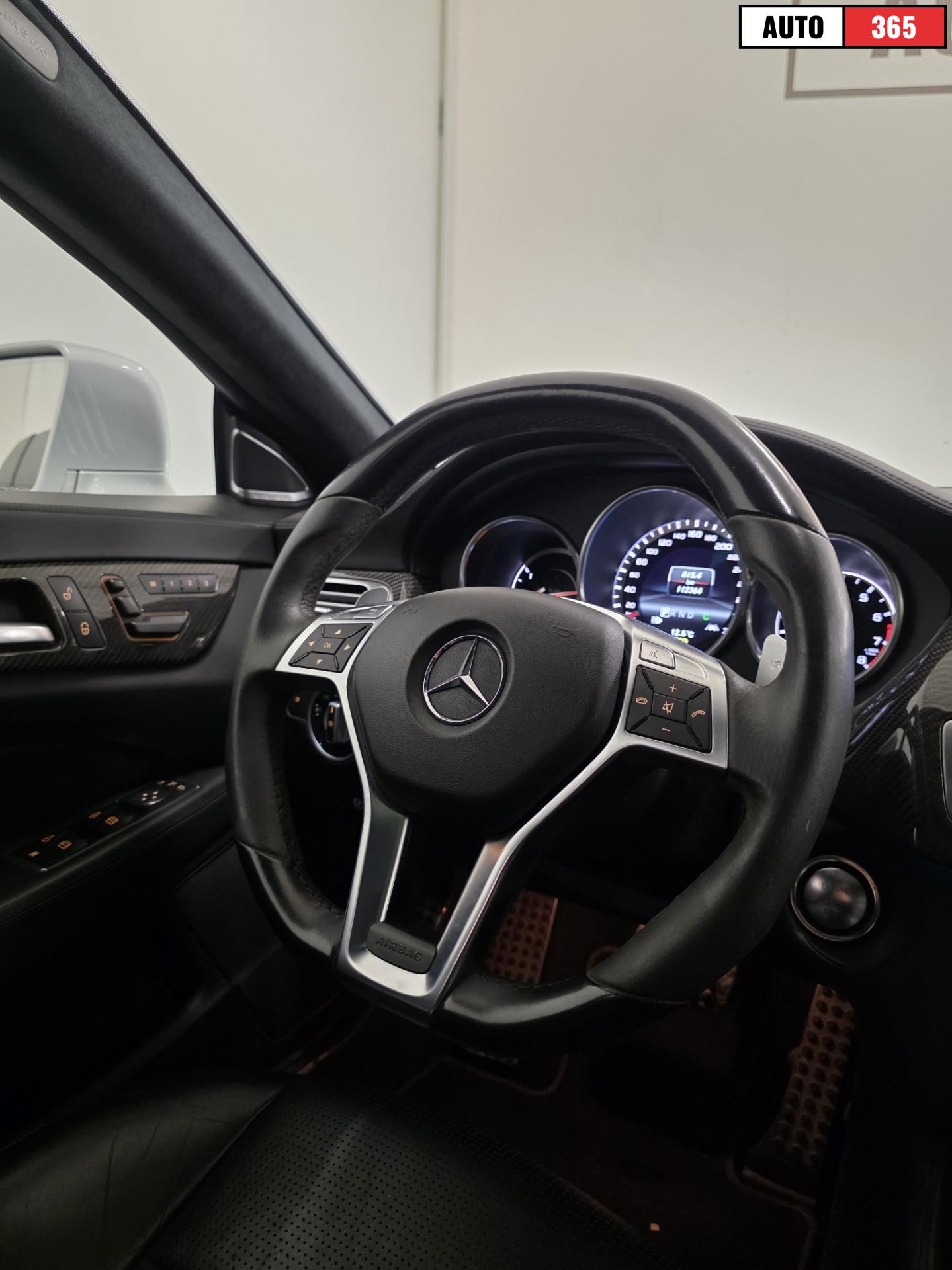 Mercedes-Benz CLS 63 AMG - Image 12