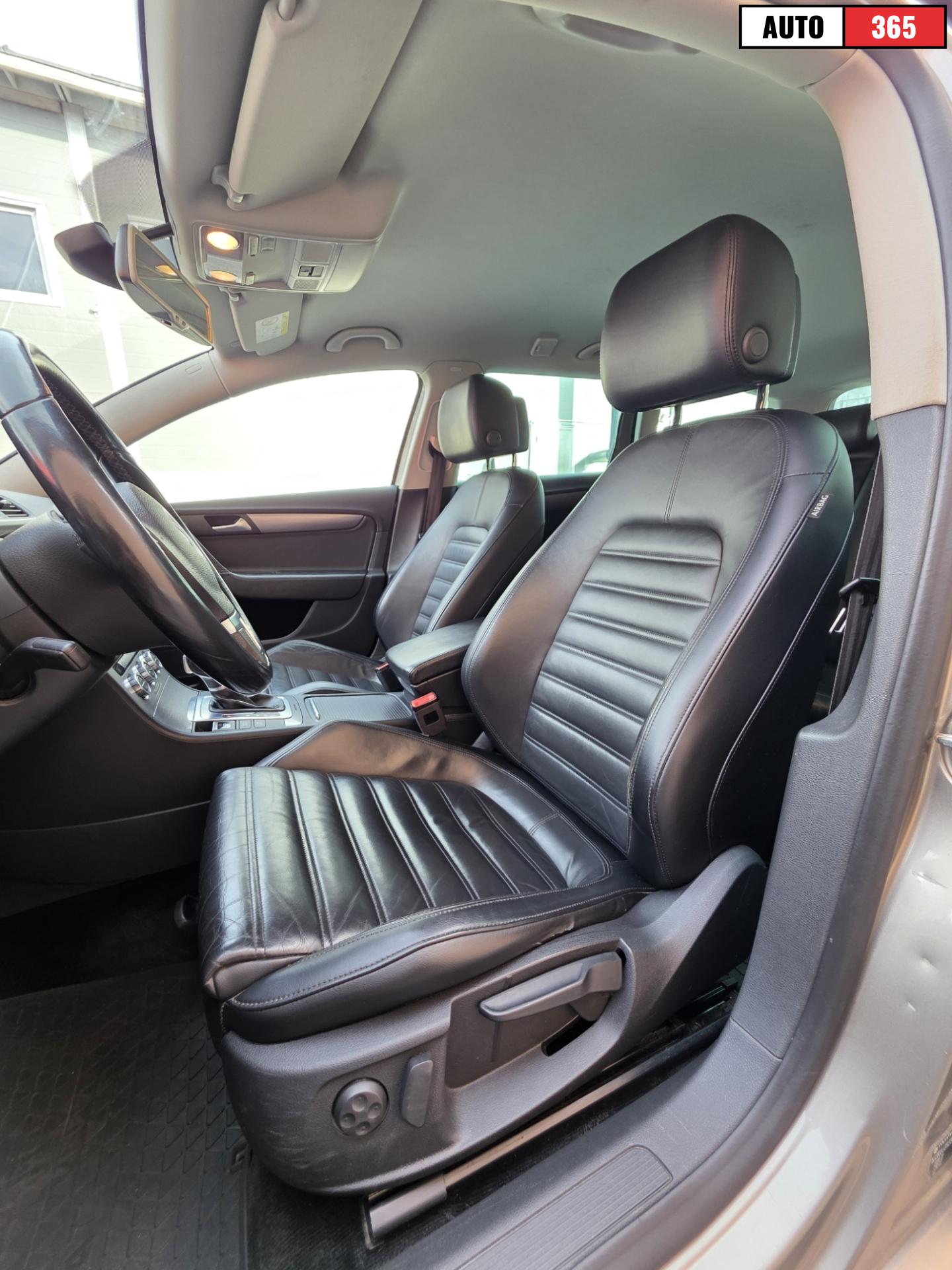 Volkswagen Passat - Image 5