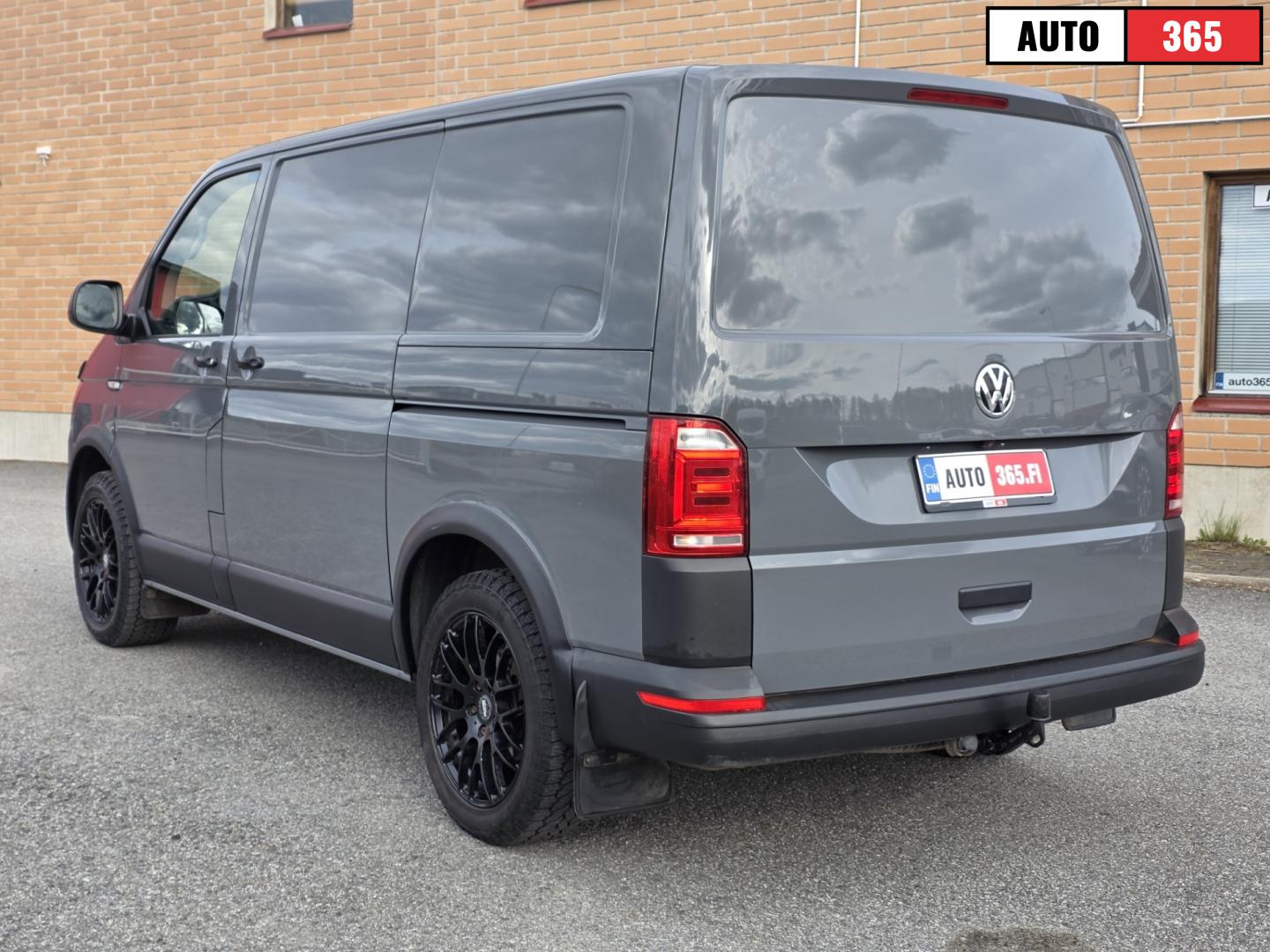 Volkswagen Transporter - Image 3