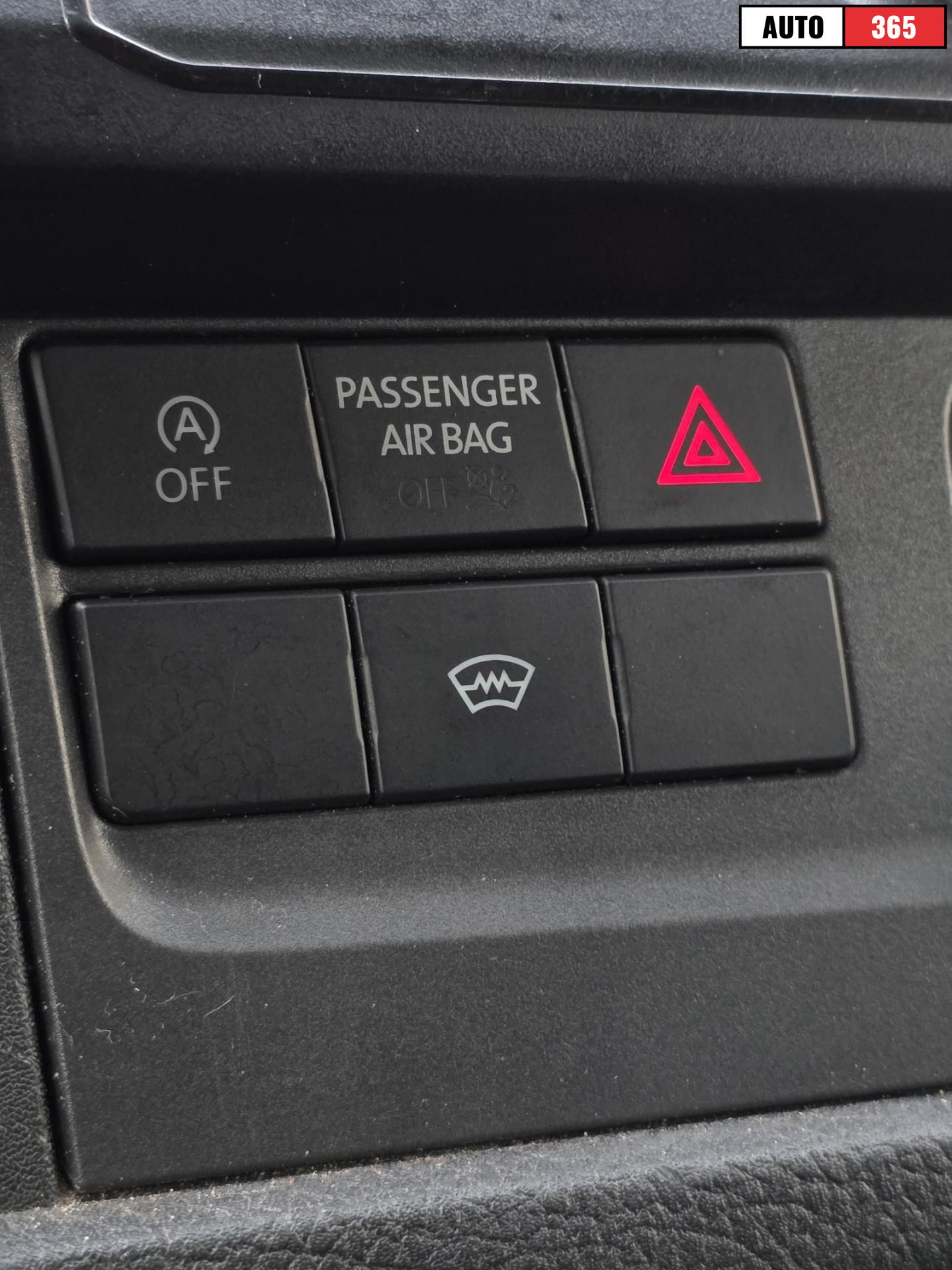 Volkswagen Transporter - Image 21