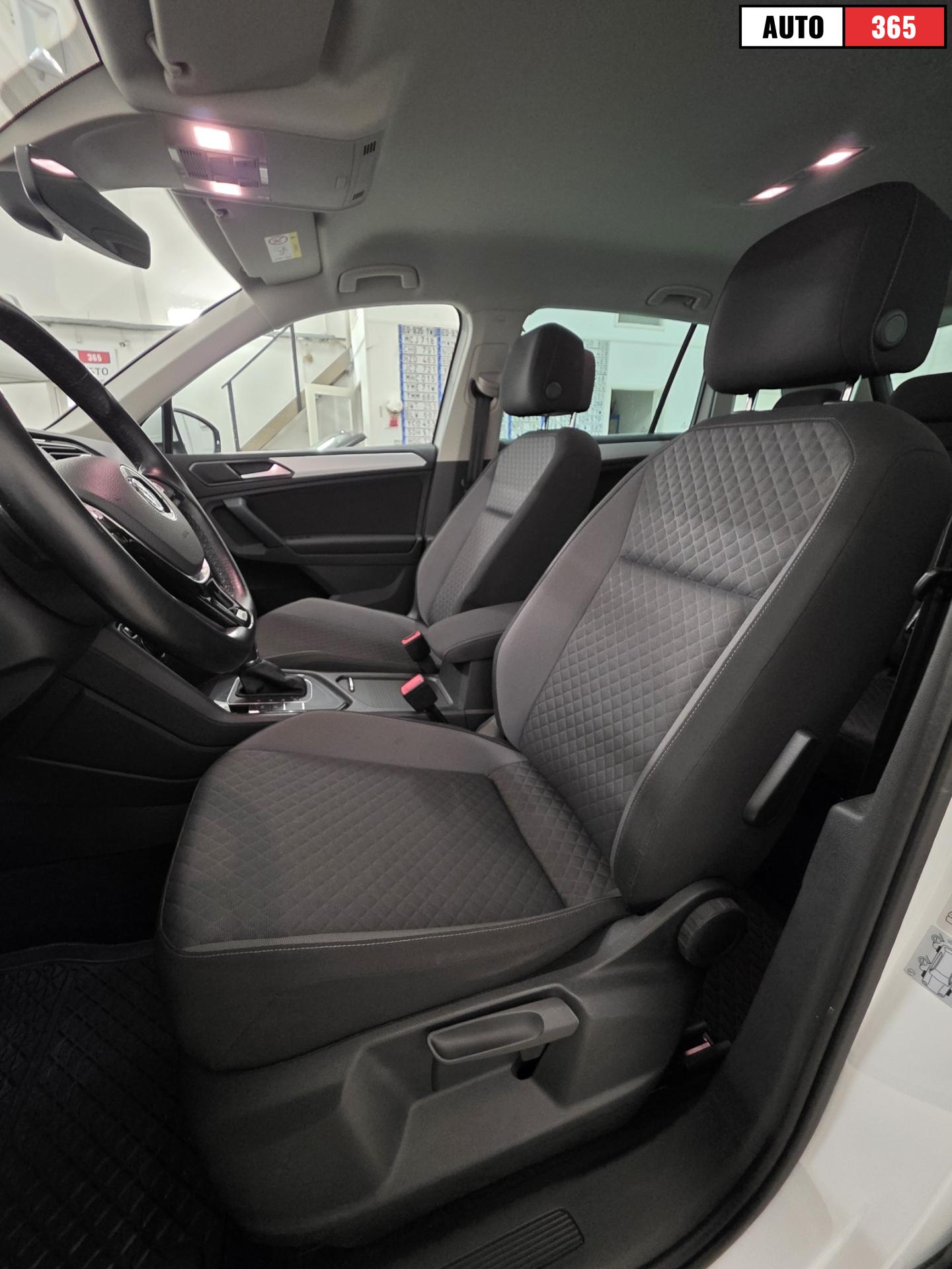 Volkswagen Tiguan - Image 5