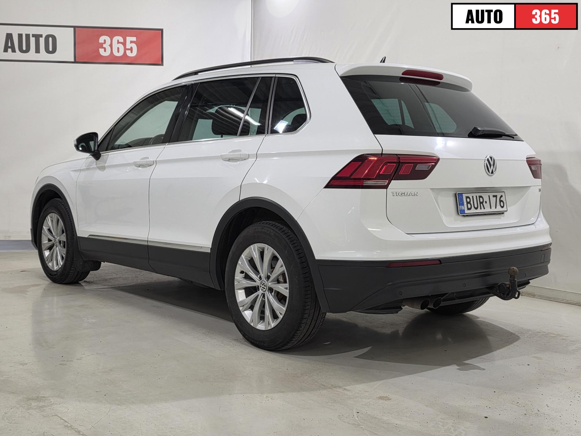 Volkswagen Tiguan - Image 2