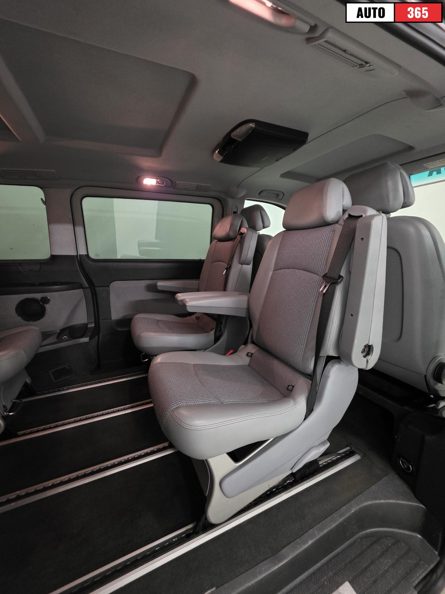 Mercedes-Benz Viano - Image 8