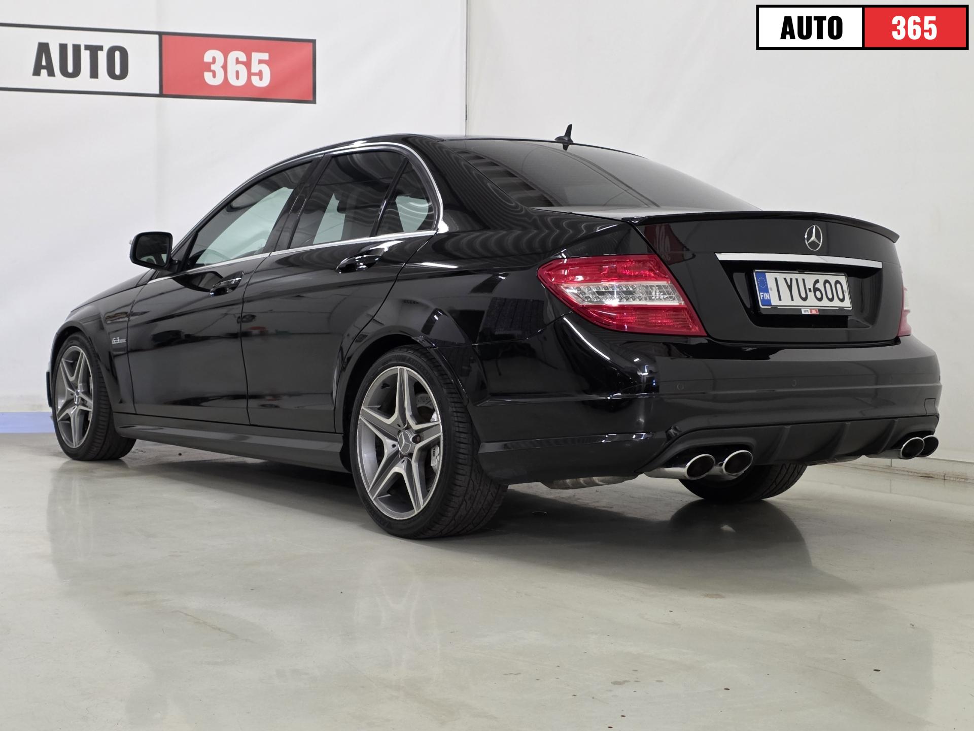 Mercedes-Benz C 63 AMG - Image 2