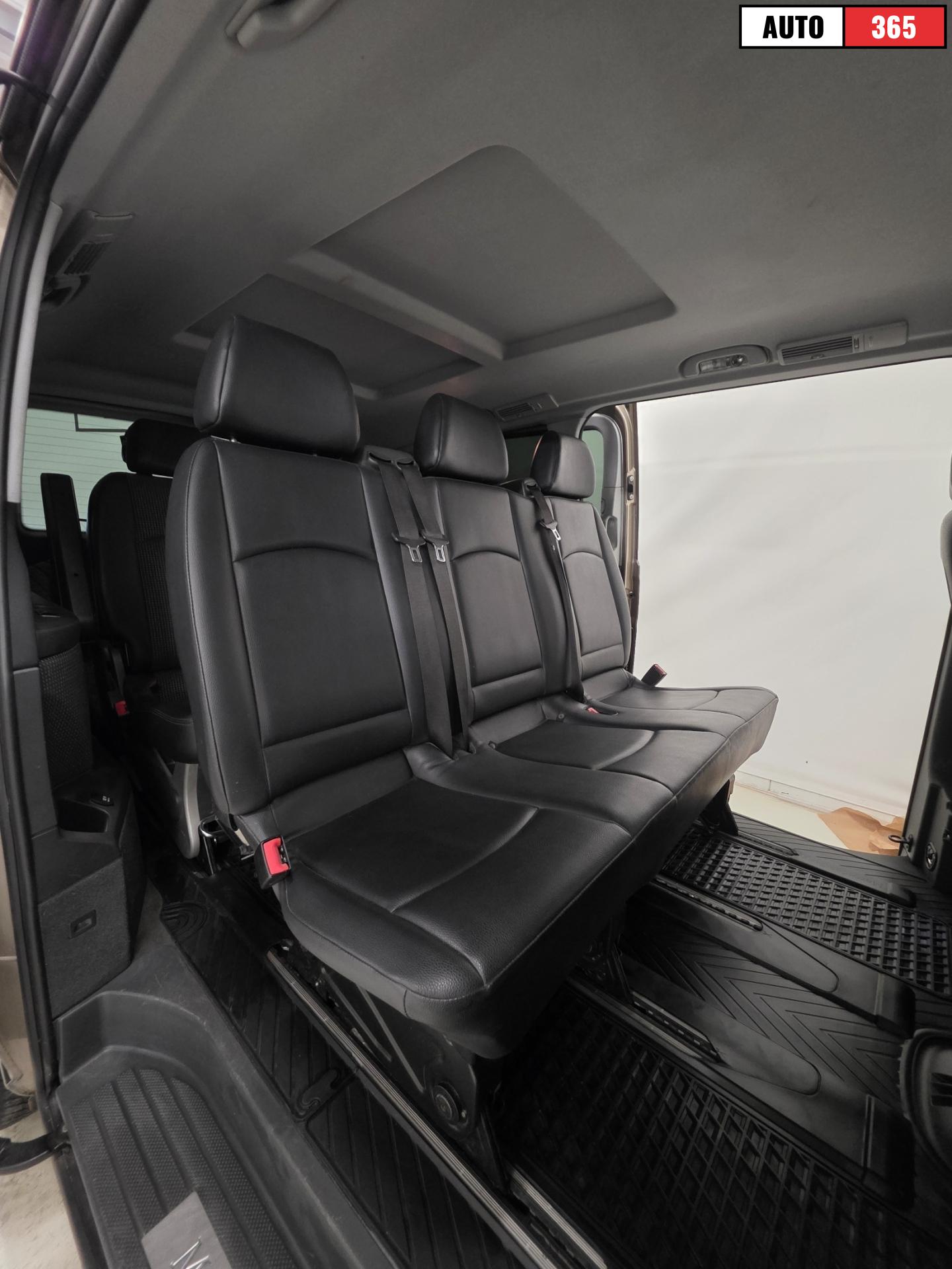Mercedes-Benz Viano - Image 8