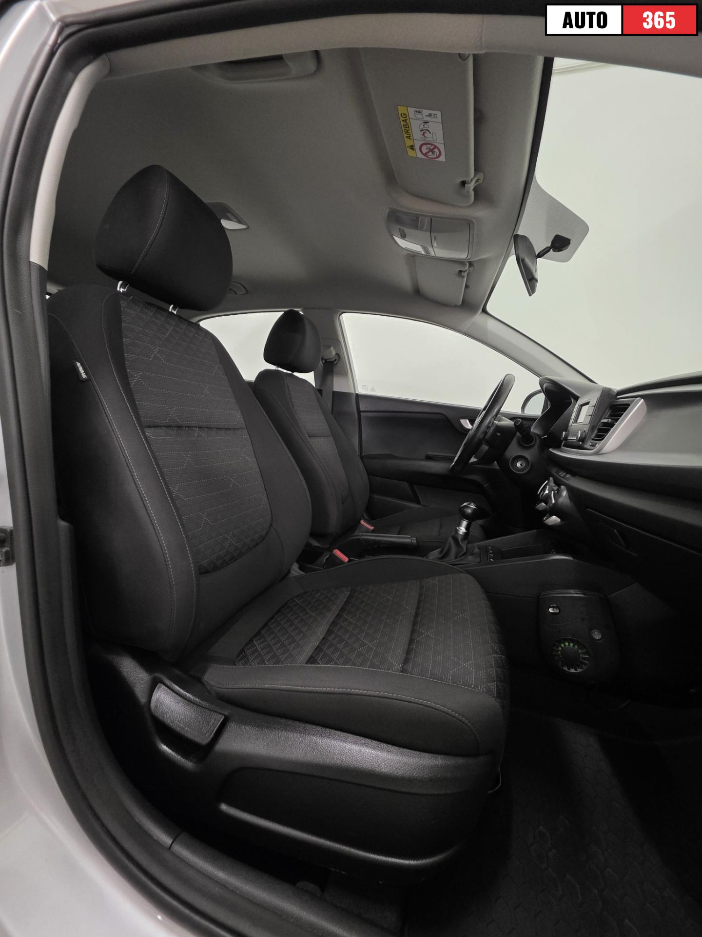 Kia Rio - Image 7