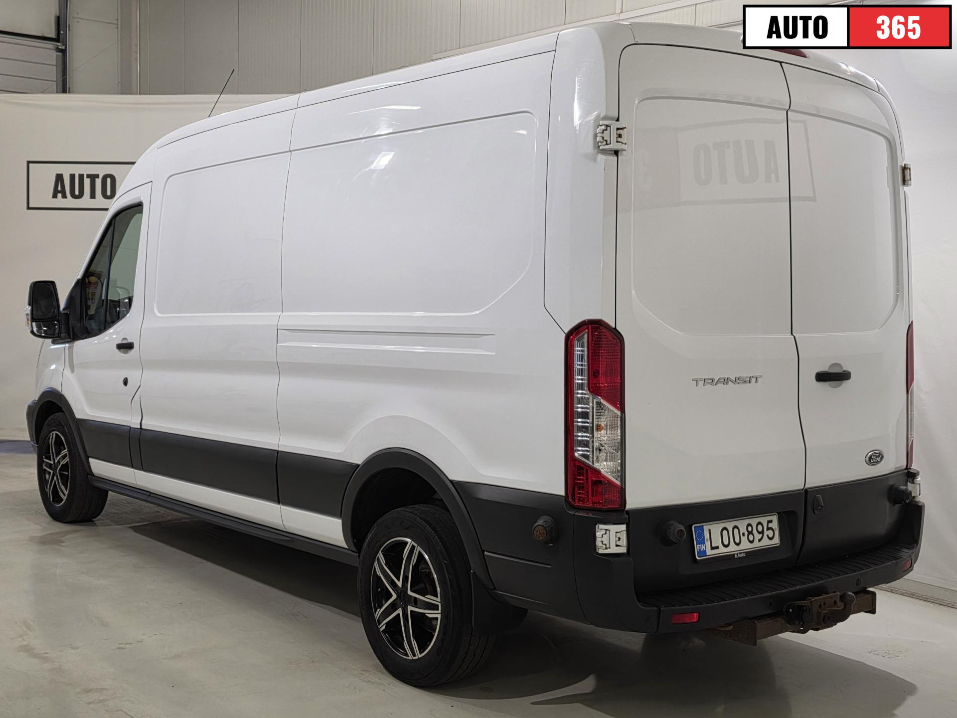 Ford Transit - Image 2