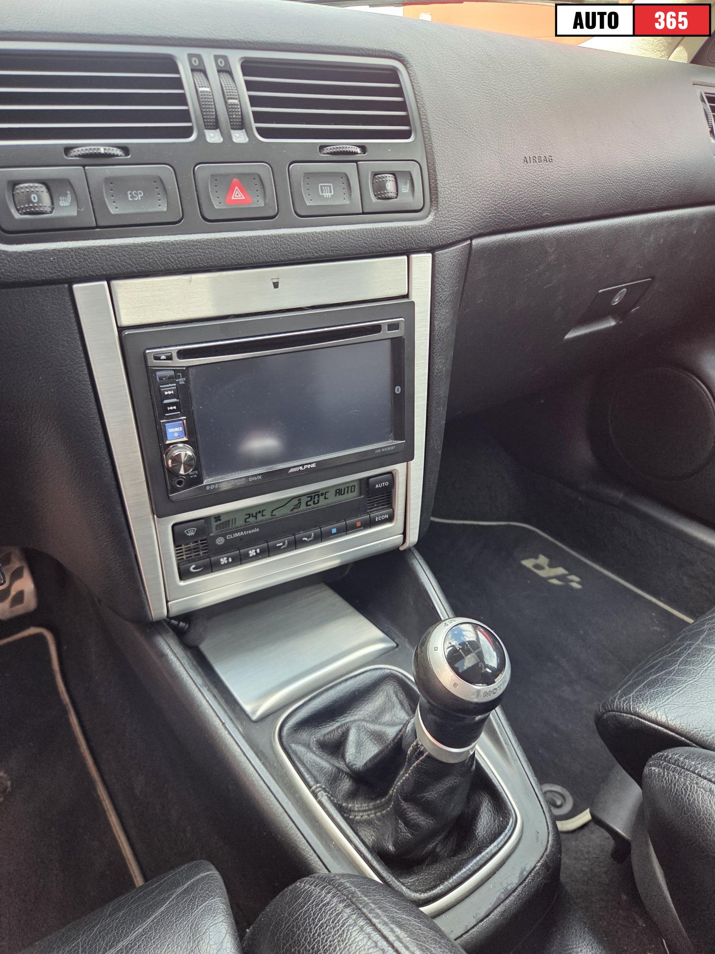 Volkswagen Golf - Image 7