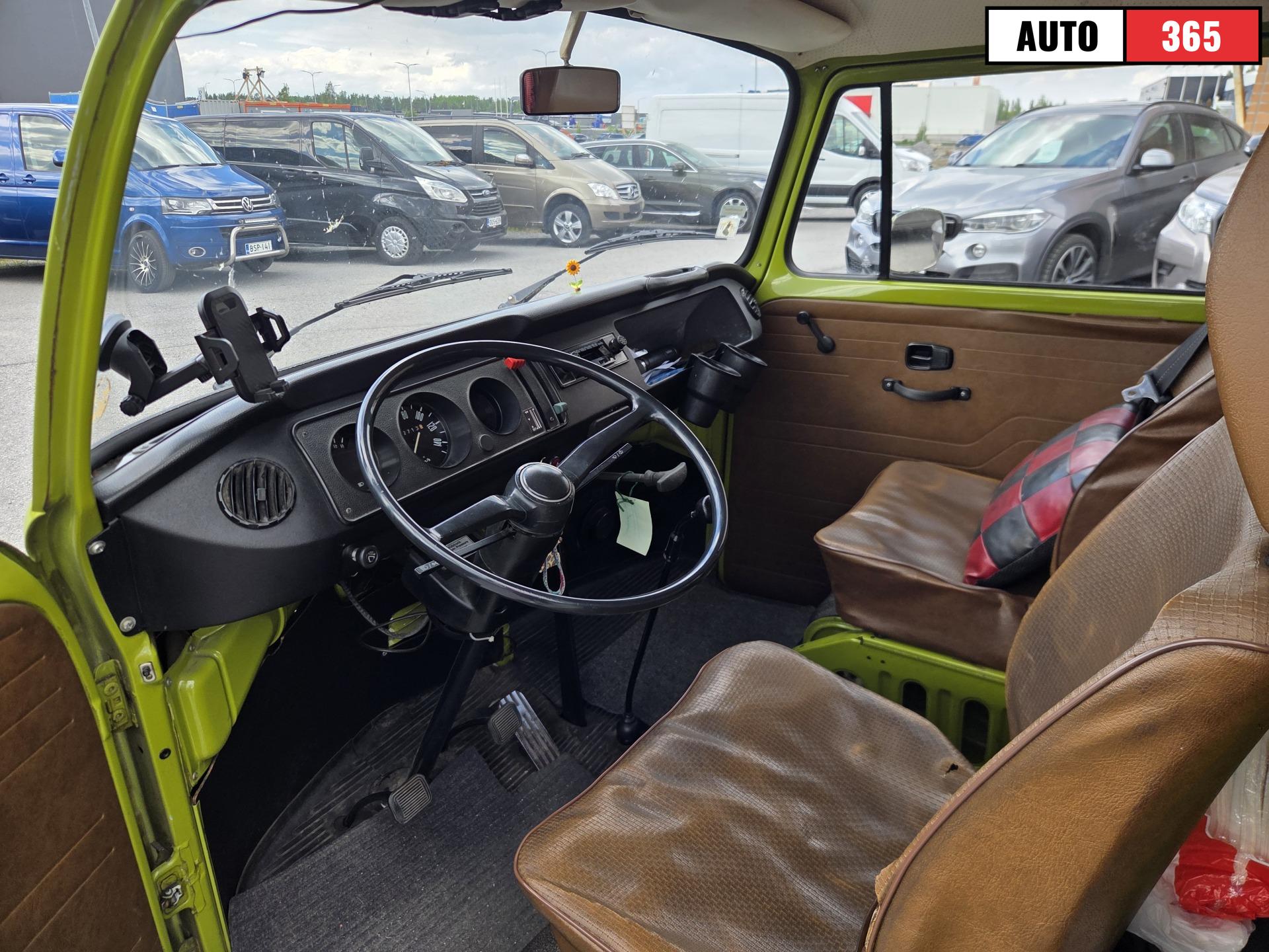 Volkswagen Kleinbus - Image 5