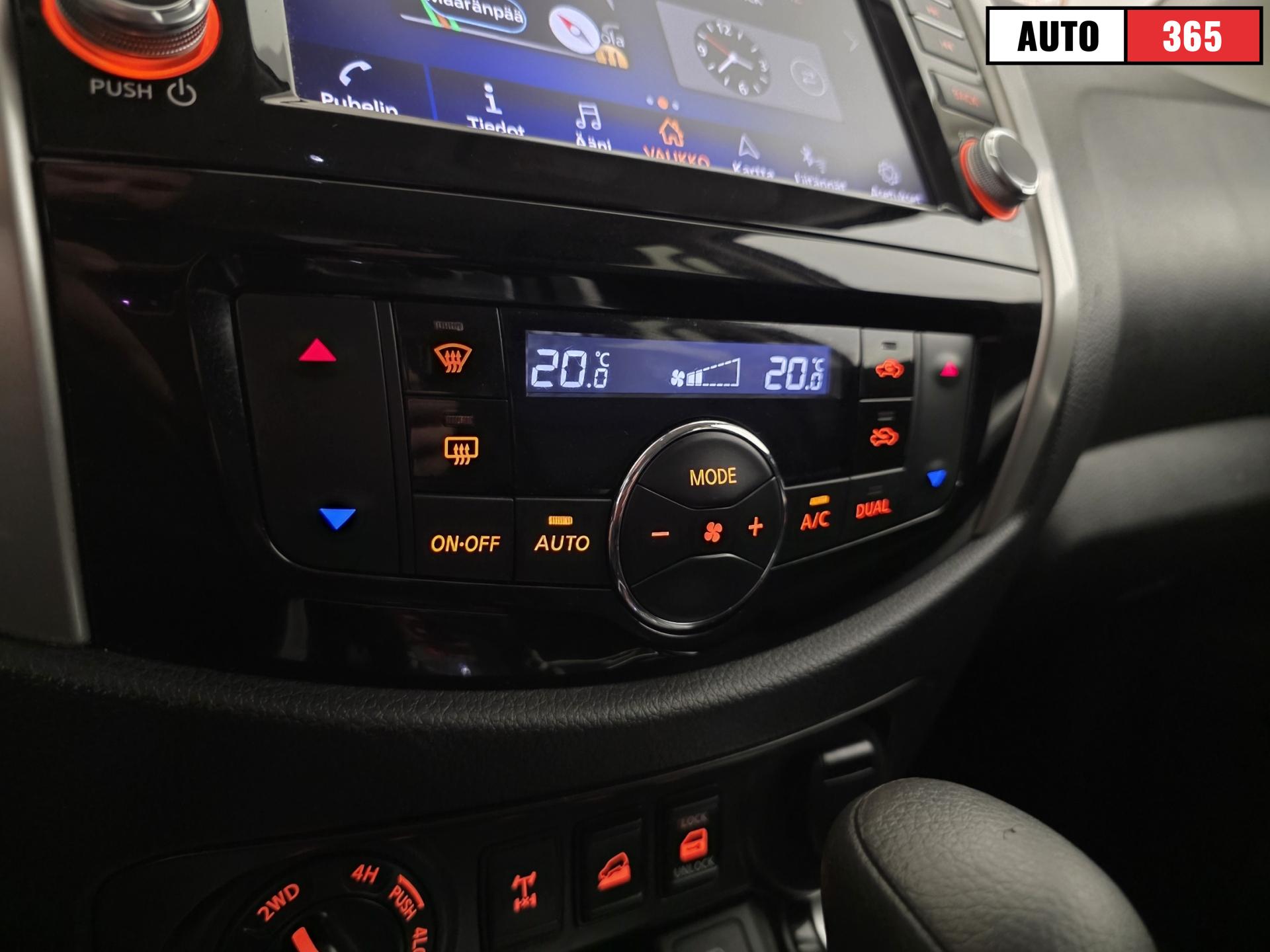 Nissan Navara - Image 18