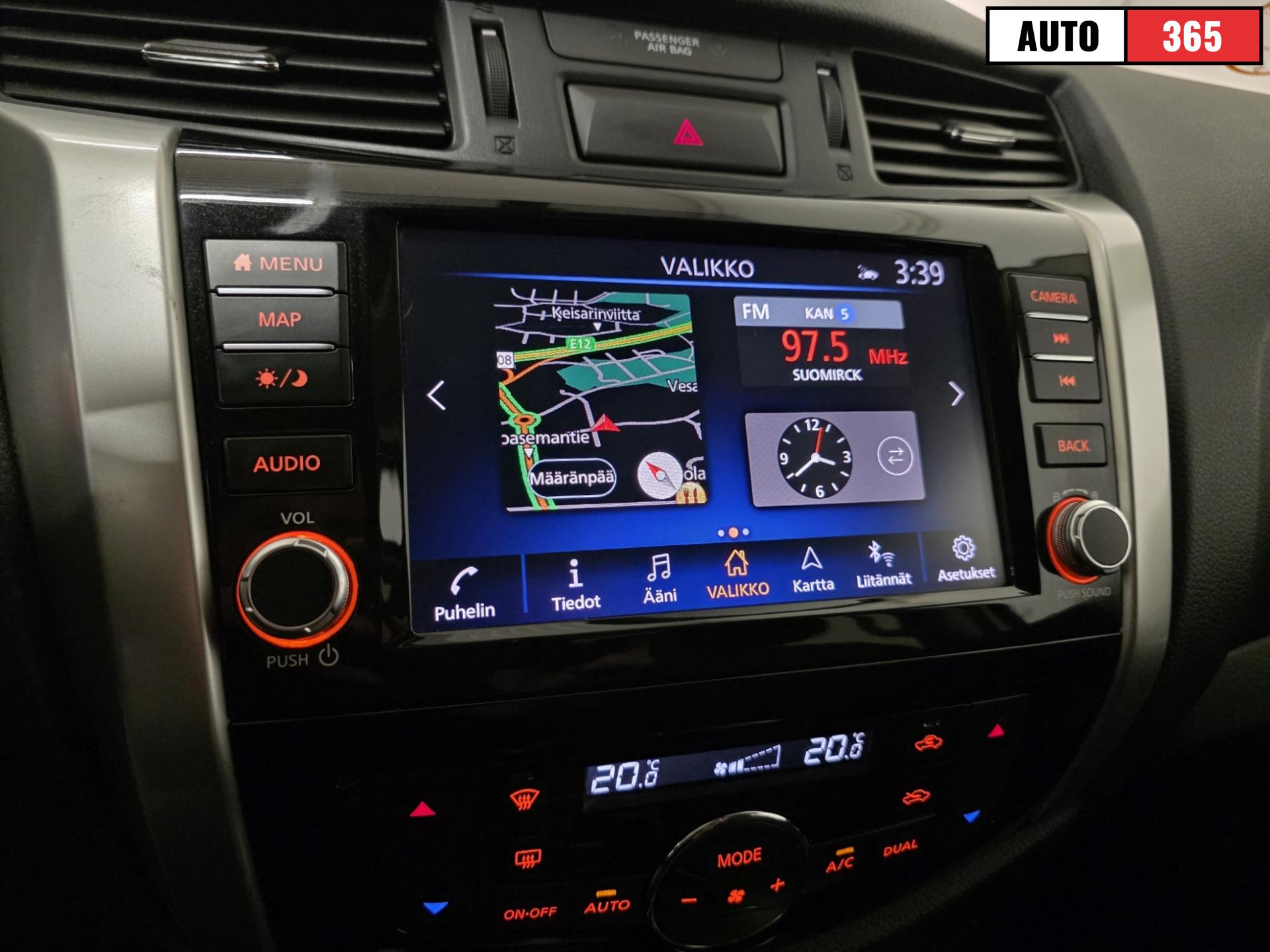 Nissan Navara - Image 19