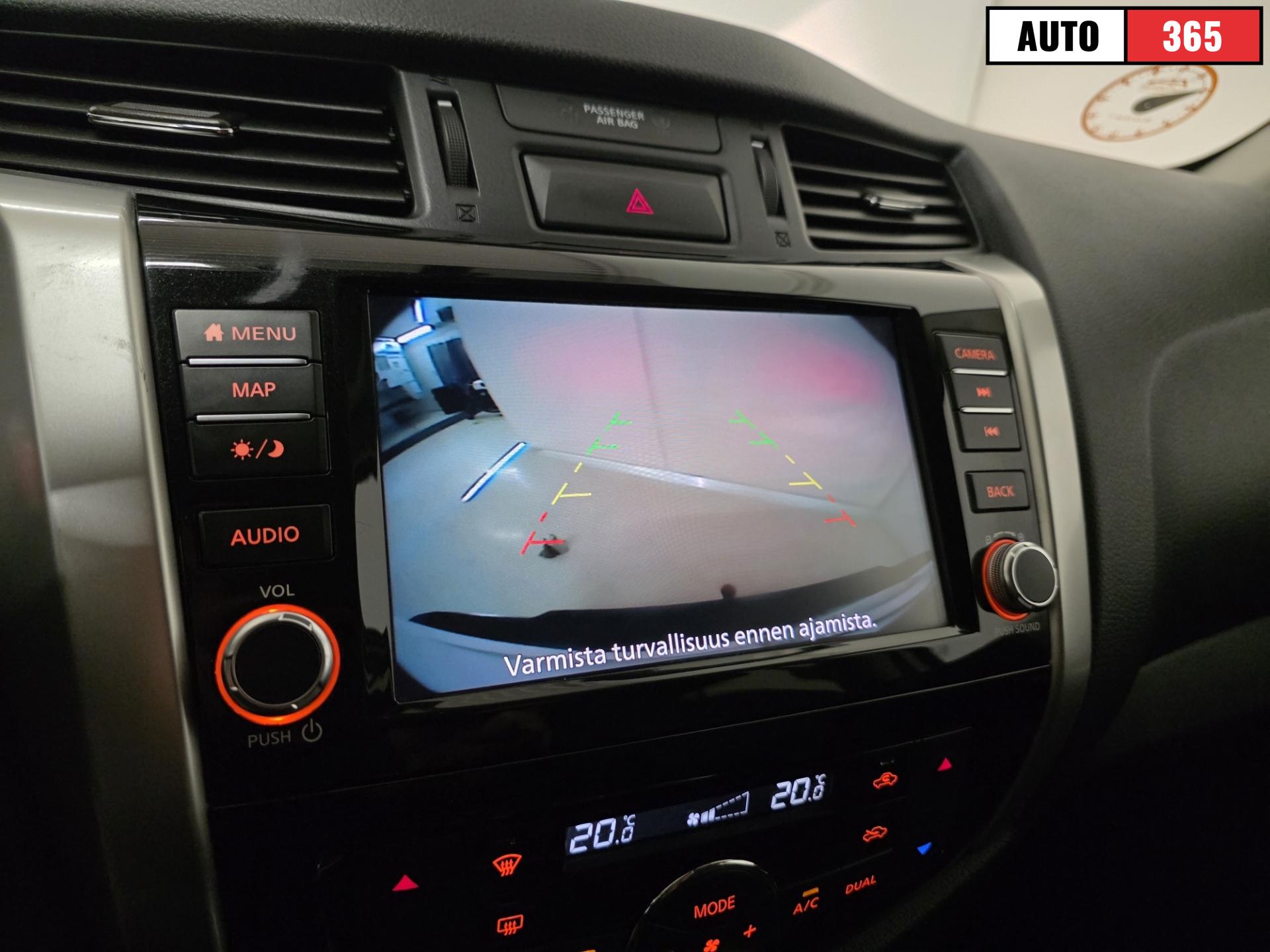 Nissan Navara - Image 21