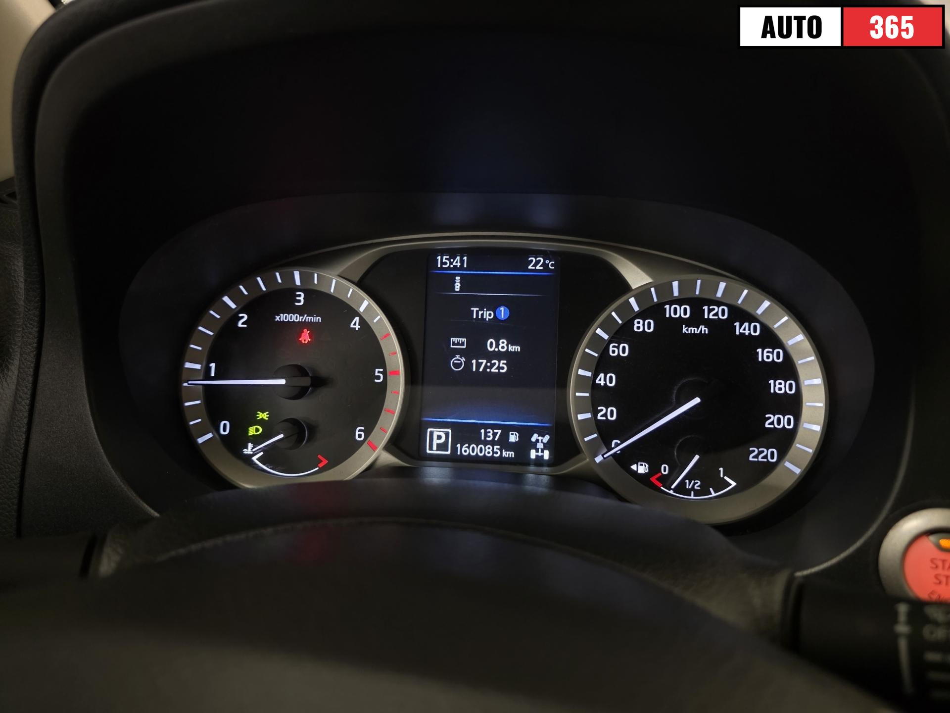 Nissan Navara - Image 13