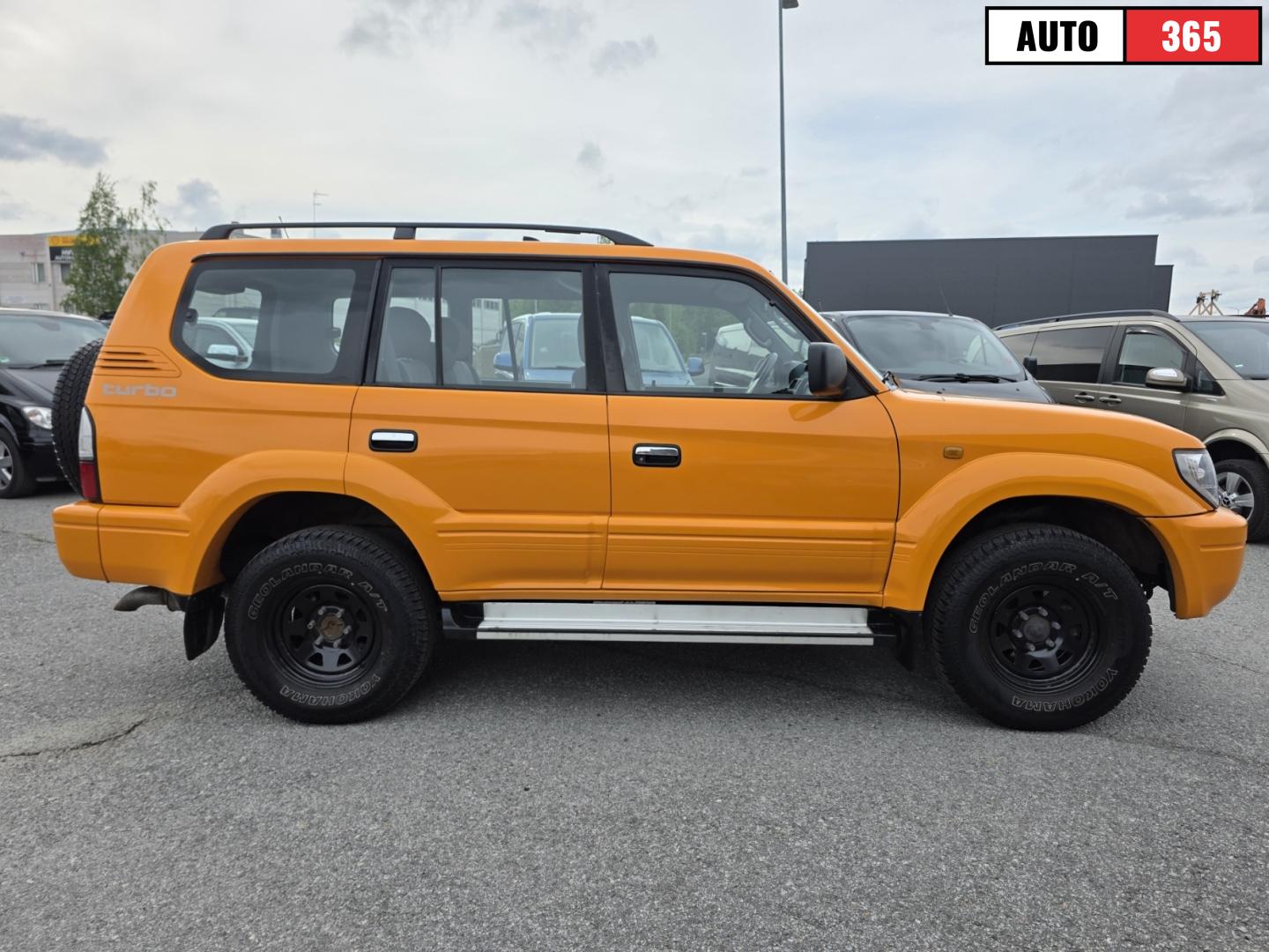 Toyota Land Cruiser - Image 2