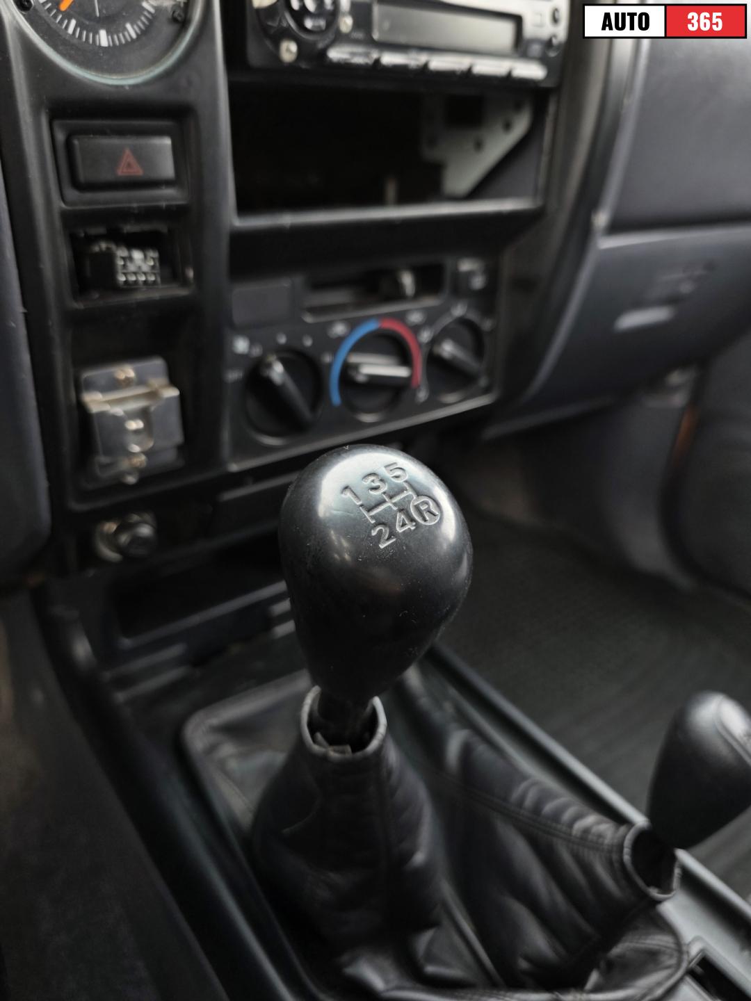 Toyota Land Cruiser - Image 15