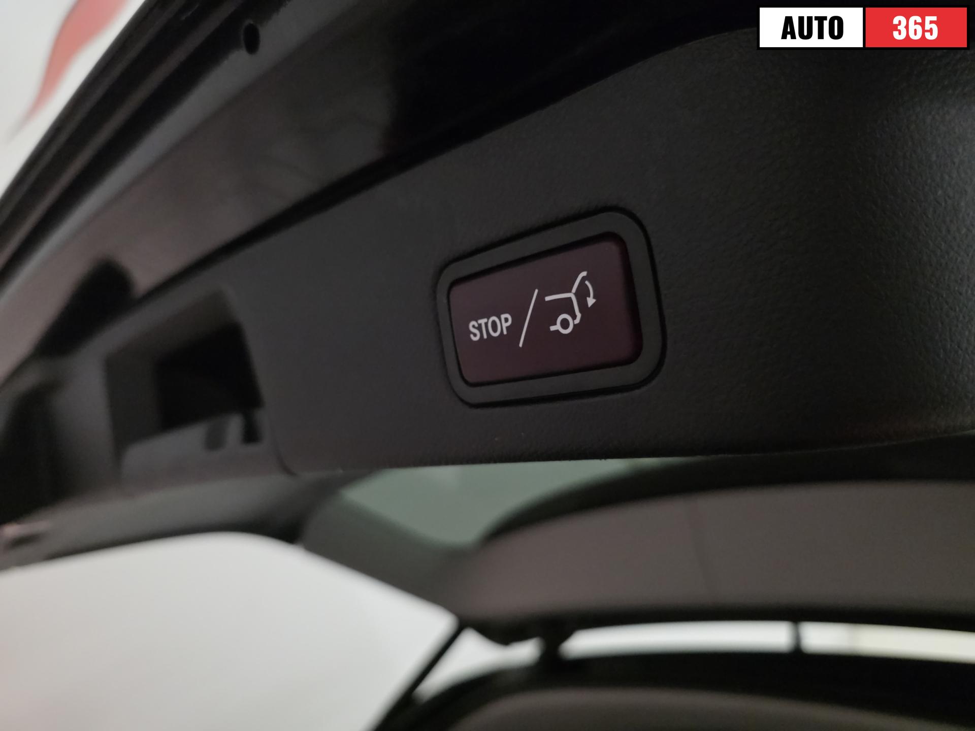 Mercedes-Benz ML - Image 12