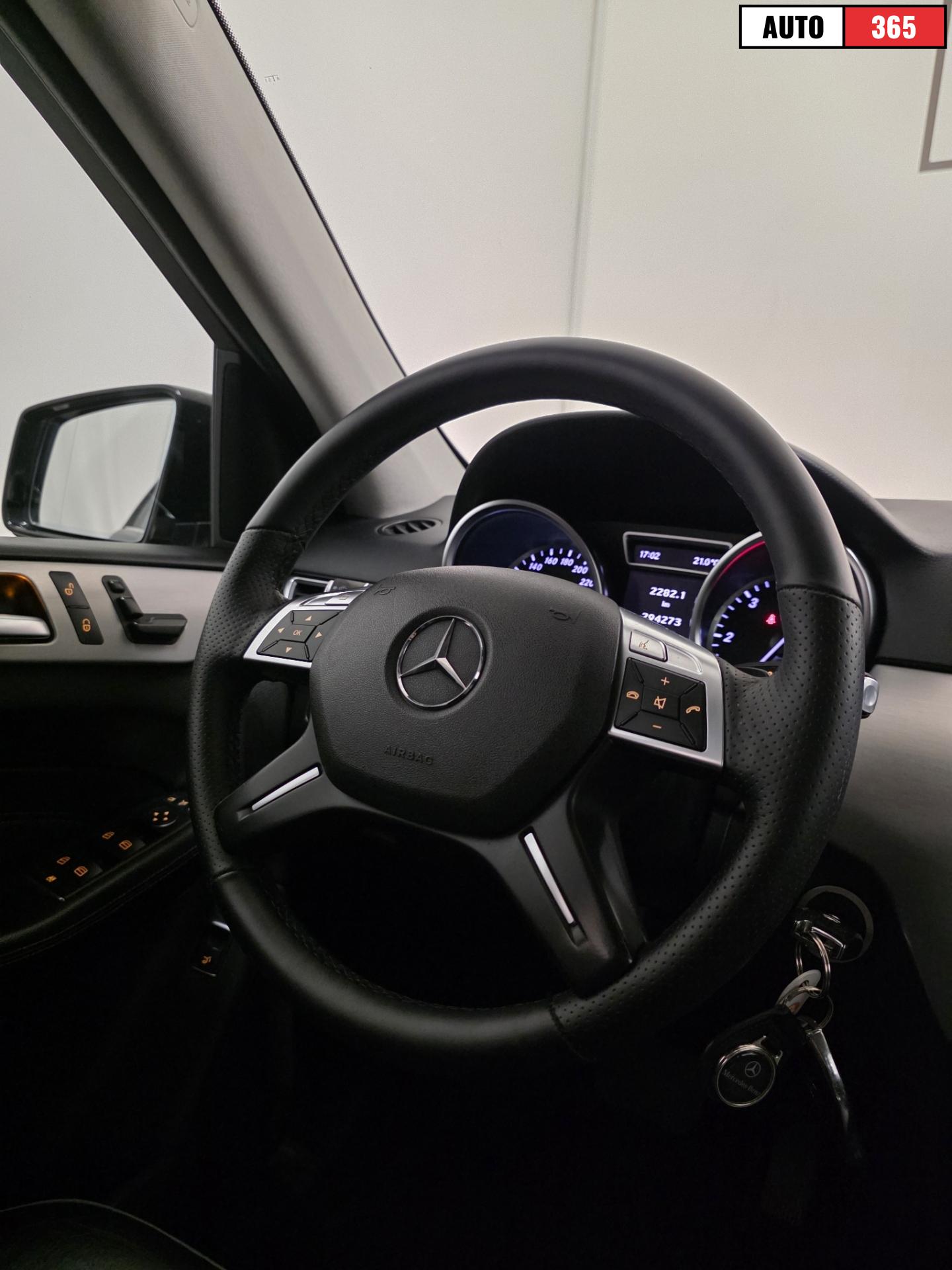Mercedes-Benz ML - Image 13