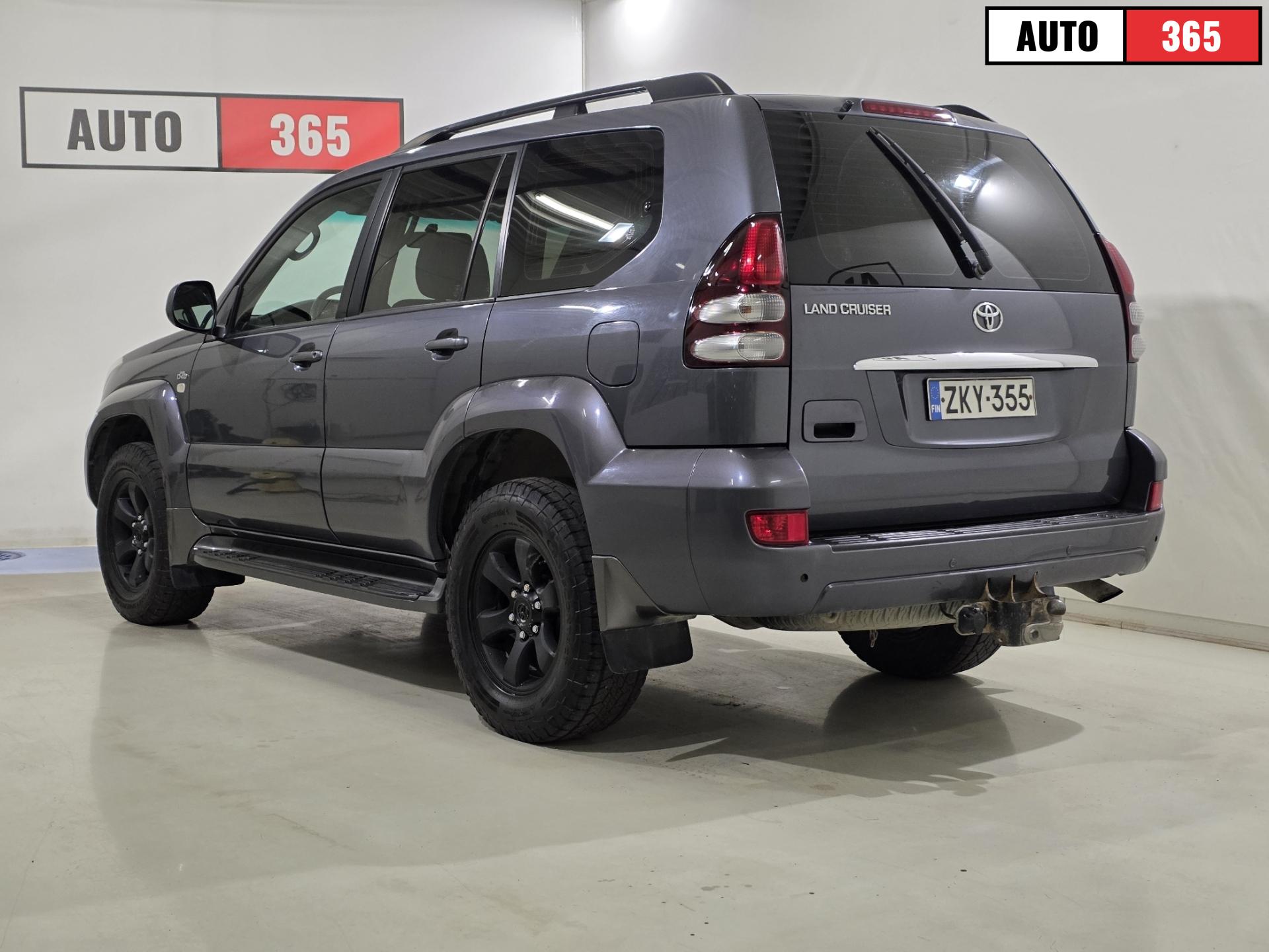 Toyota Land Cruiser - Image 2