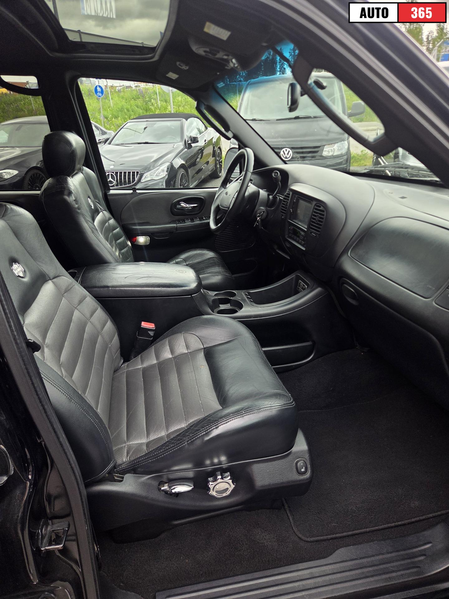 Ford F-150 - Image 12