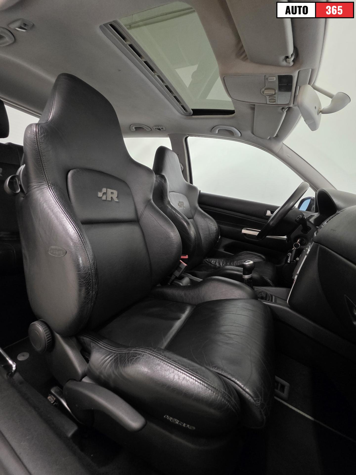 Volkswagen Golf - Image 7