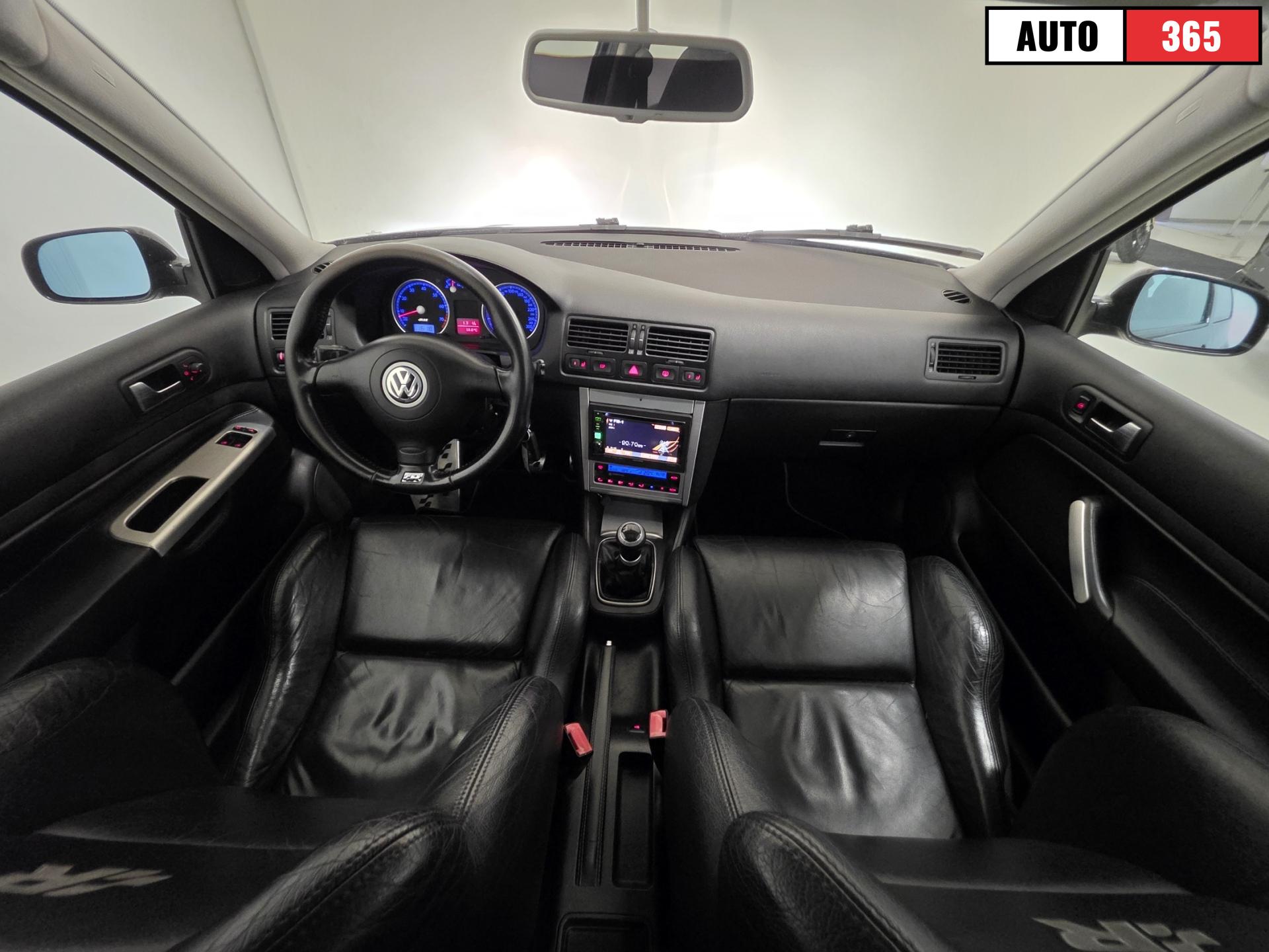 Volkswagen Golf - Image 6