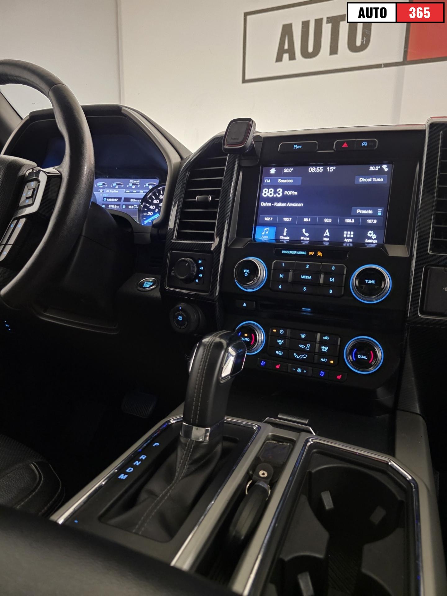 Ford F-150 - Image 17